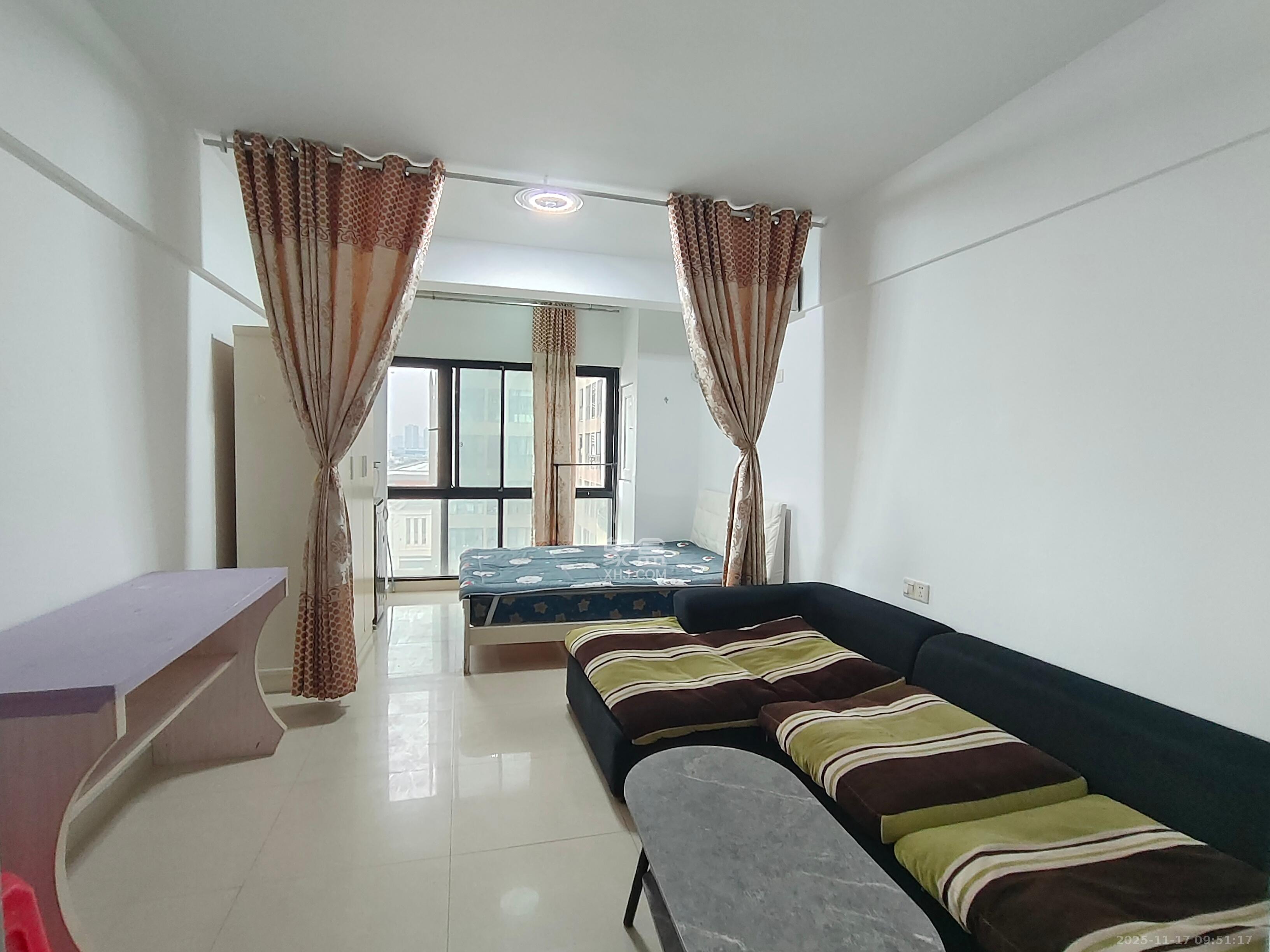 锦泰东环国际  1室1厅1卫    1500.0元/月