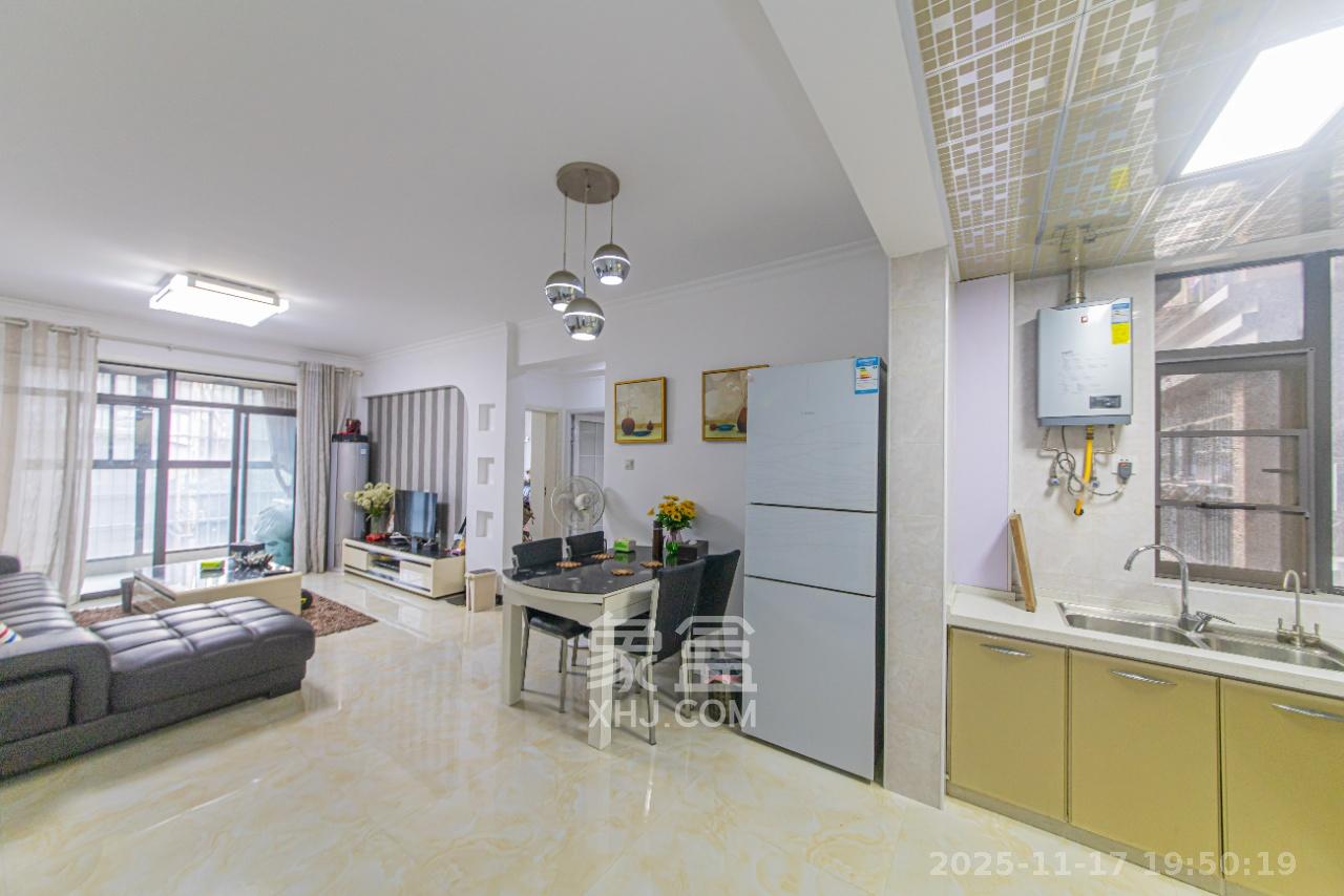 长城水郡  3室2厅1卫    2200.0元/月室内图