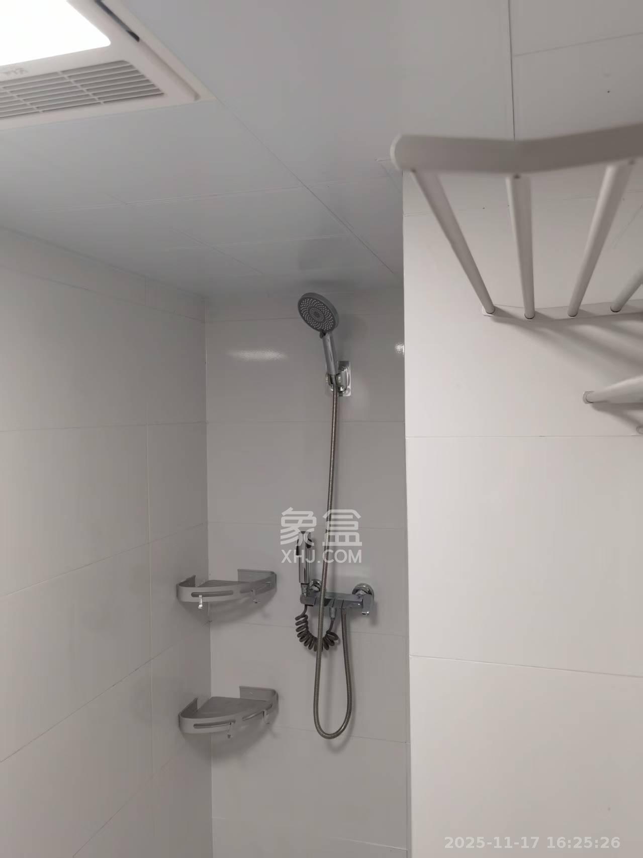 北辰时光里  1室1厅1卫    2000.0元/月室内图