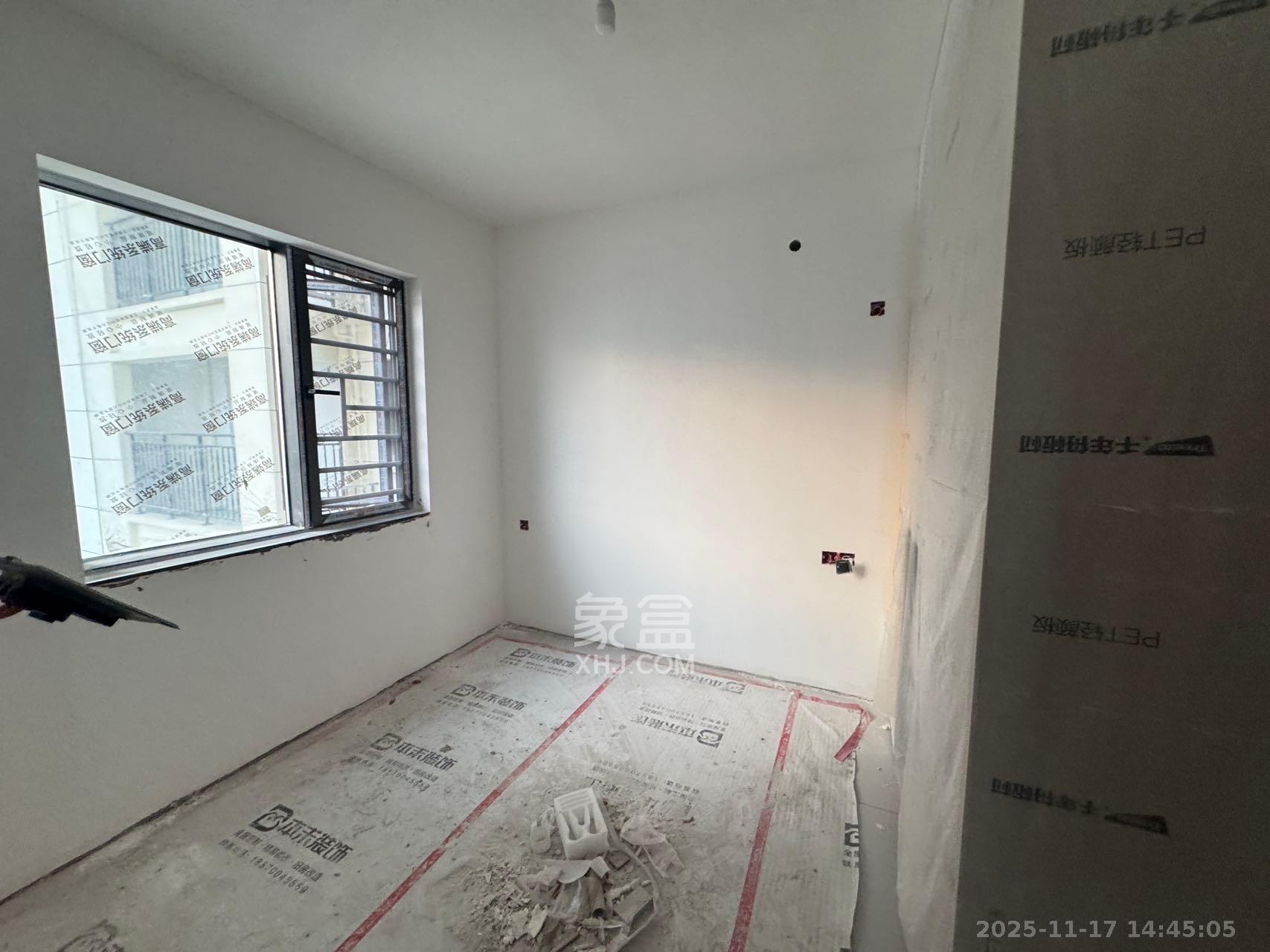 和景家园二期  1室0厅0卫    2000.0元/月室内图