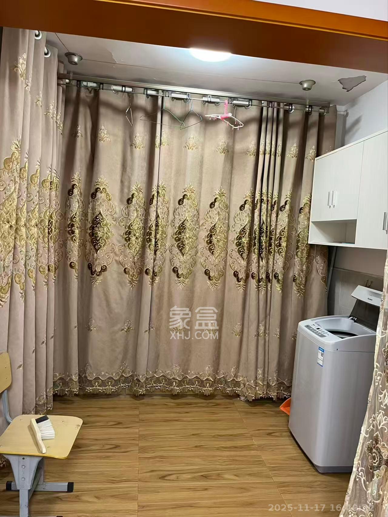 福晟翡翠湾  2室1厅1卫    1500.0元/月室内图