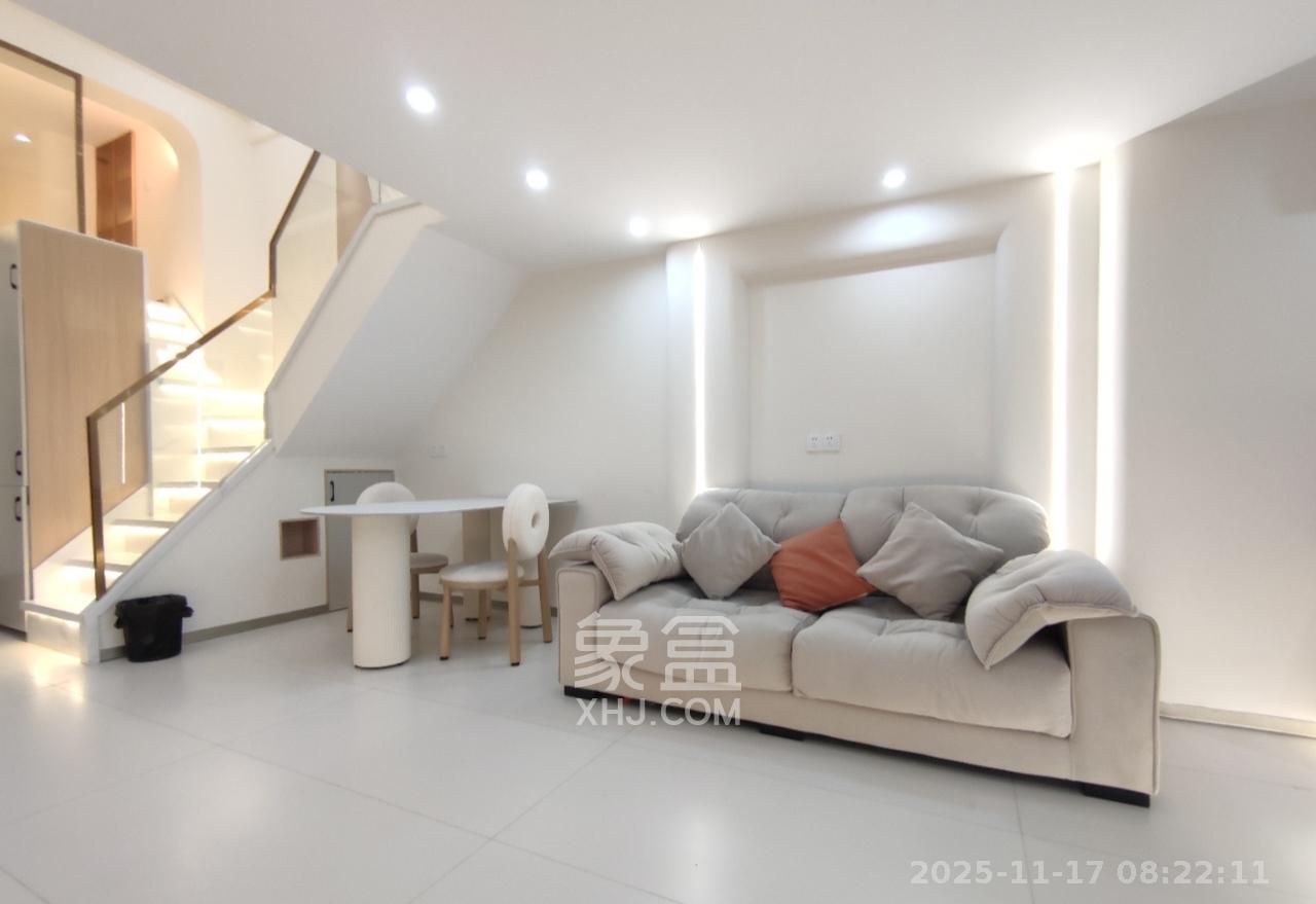 中建嘉和城  1室0厅0卫    2200.0元/月室内图