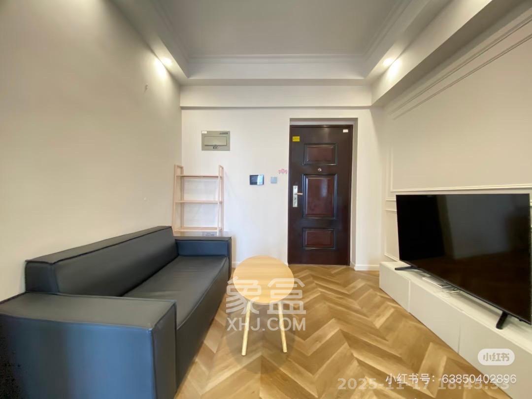 北辰三角洲E7区  1室1厅1卫    2700.0元/月室内图