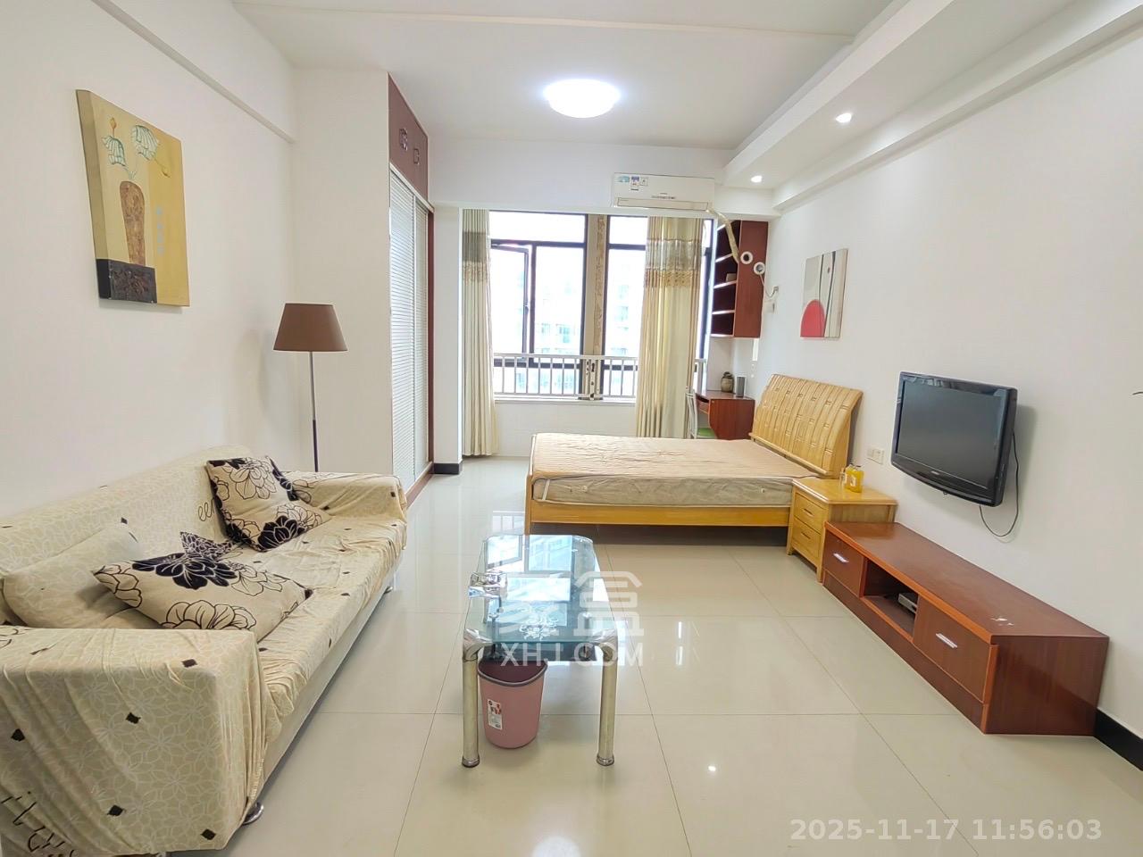 融圣国际  1室1厅1卫    1700.0元/月