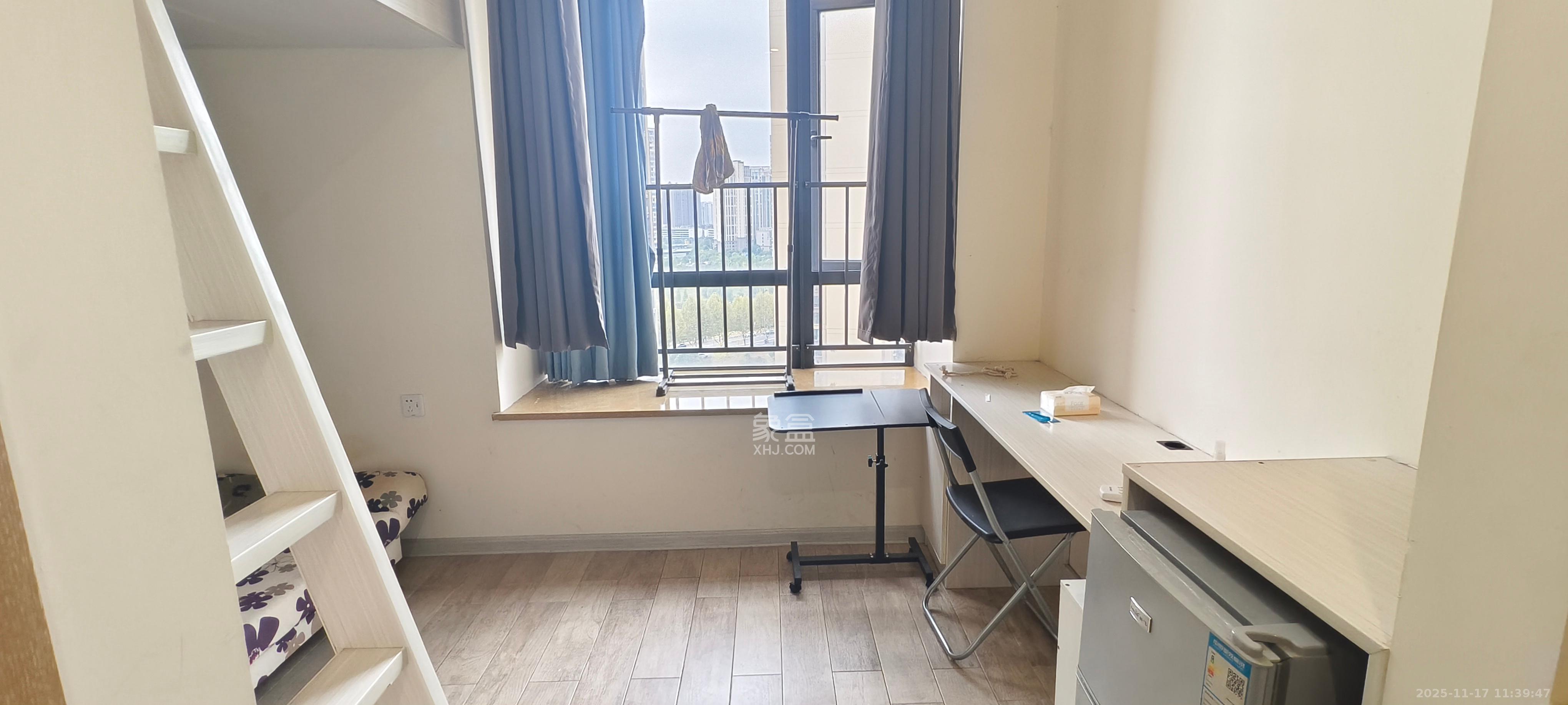 兰亭湾畔  1室1厅1卫    1000.0元/月