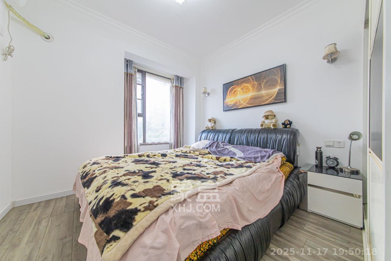 长城水郡 3室2厅1卫 2200.0元/月 长城水郡 3室2厅1卫 2200.0元/月室内图