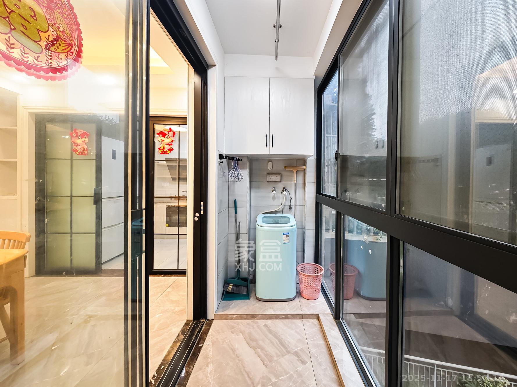 山语城一期  1室2厅2卫    86.8万阳台