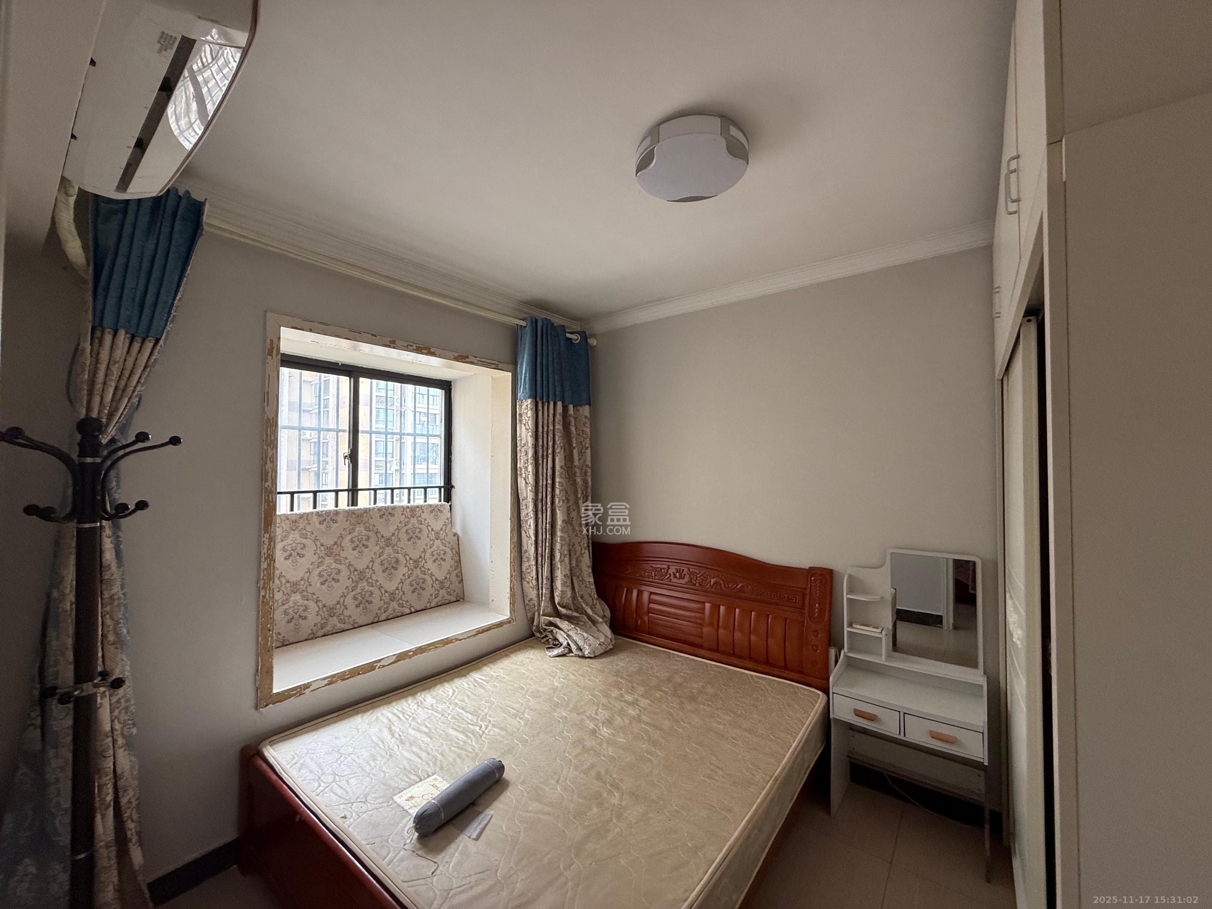 锦湘国际星城三期（锦绣苑）  1室1厅1卫    1600.0元/月室内图