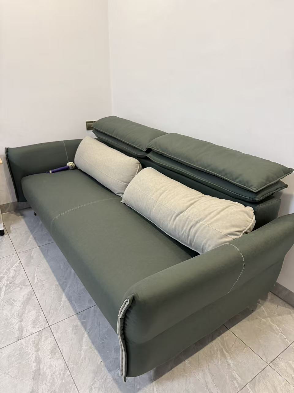 大汉吉星汇  1室0厅0卫    1300.0元/月