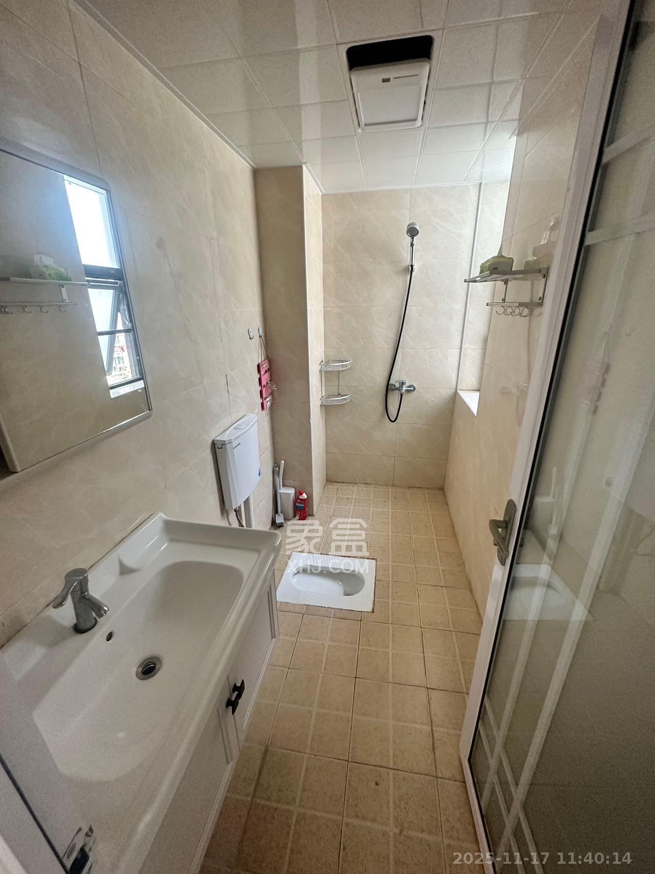 颐和佳园 2室1厅1卫 1800.0元/月 颐和佳园 2室1厅1卫 1800.0元/月室内图