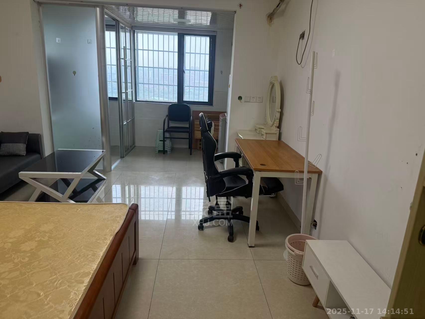 龙腾国际  1室1厅1卫    1200.0元/月