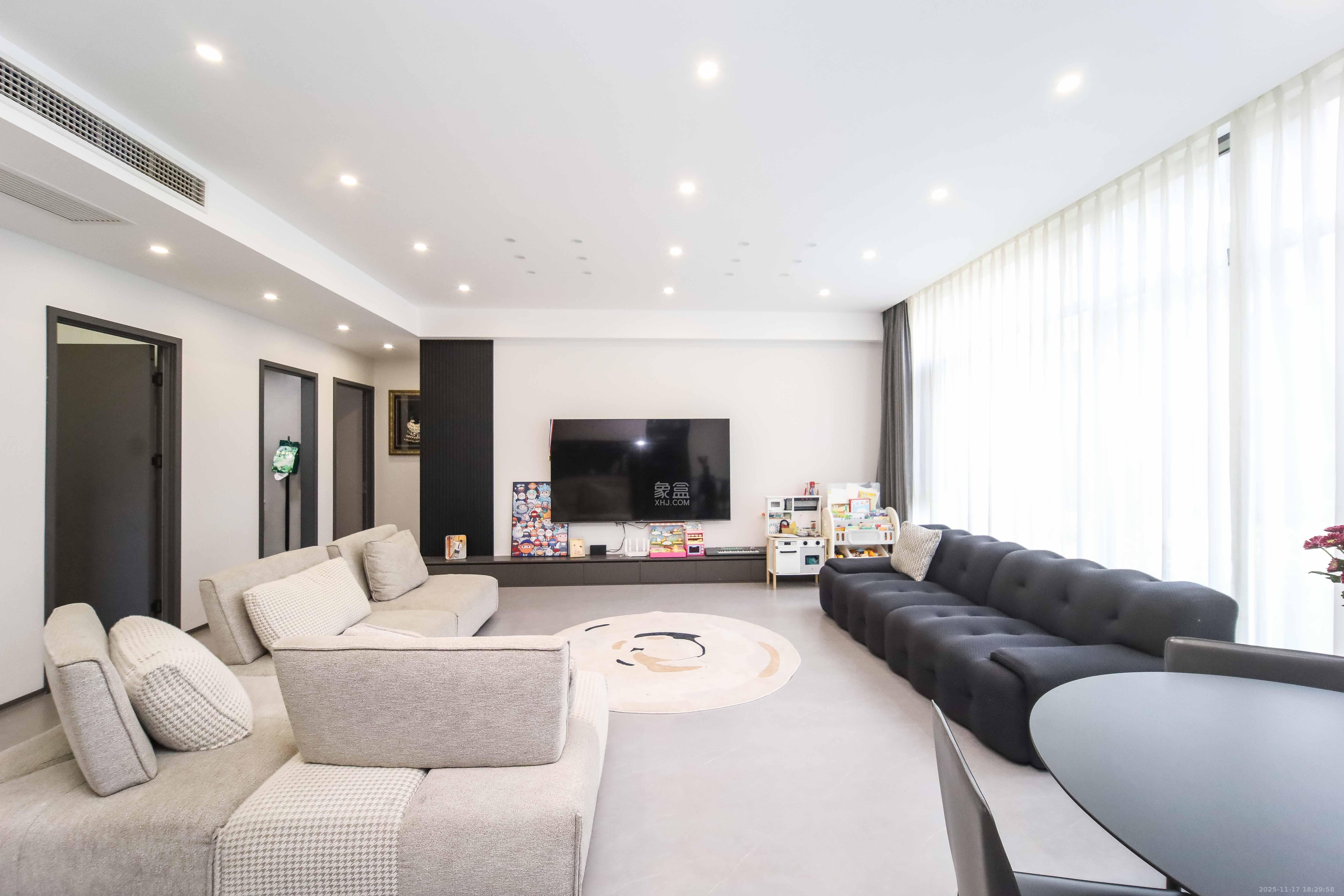 德奥悦东方  4室2厅2卫    158.0万