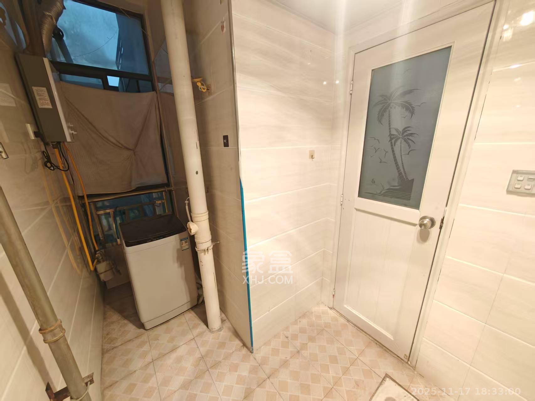 鑫远湘府逸园 1室1厅1卫 1200.0元/月 鑫远湘府逸园 1室1厅1卫 1200.0元/月室内图