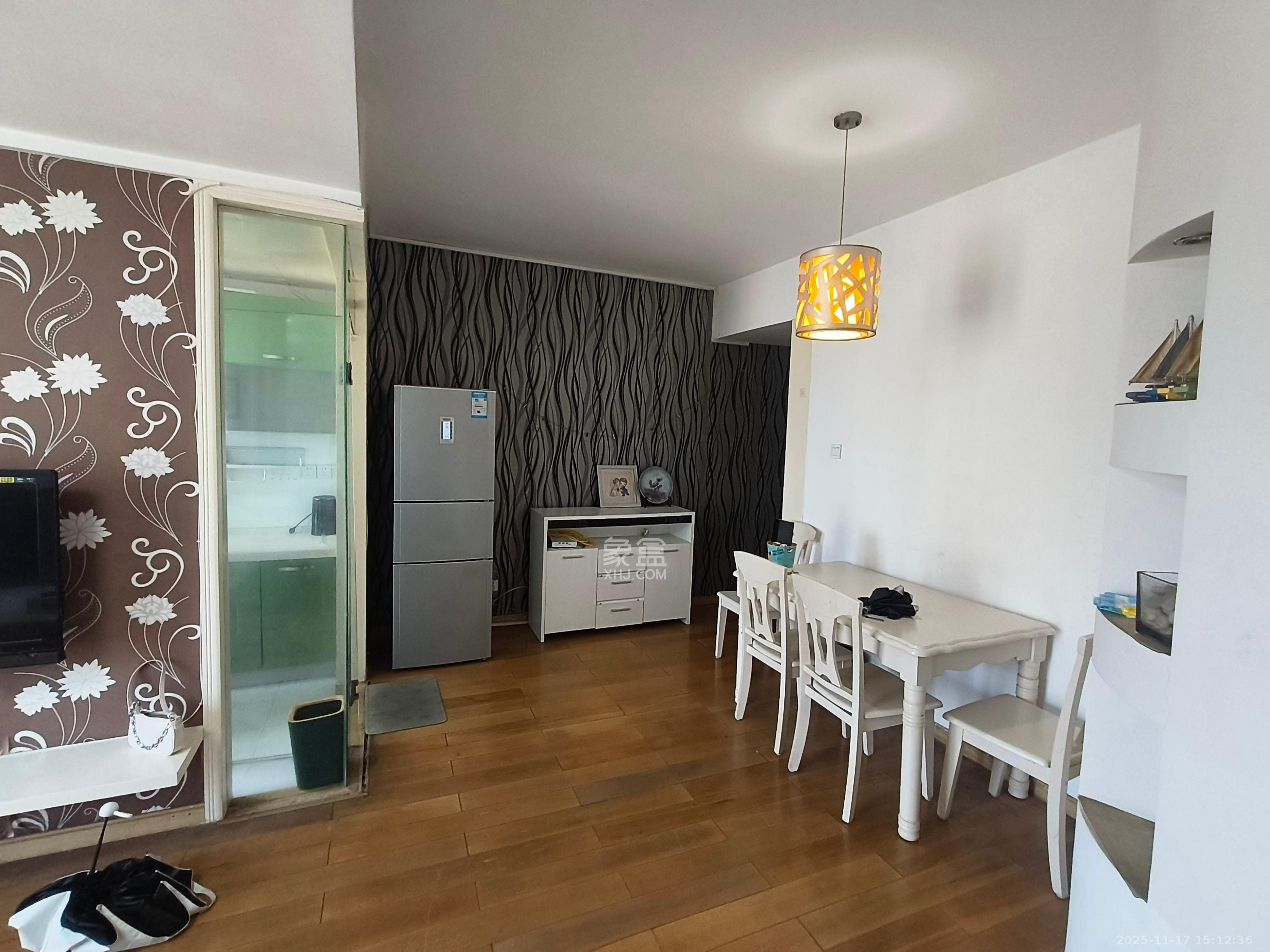 新芙蓉之都  2室2厅1卫    2200.0元/月室内图