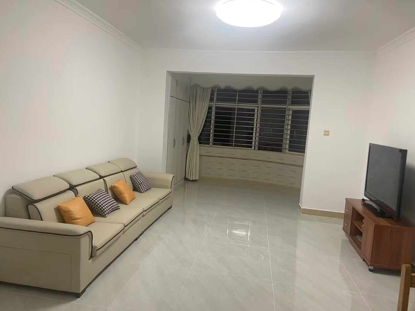 昌茂清华园 2室1厅1卫 2200.0元/月 昌茂清华园 2室1厅1卫 2200.0元/月室内图