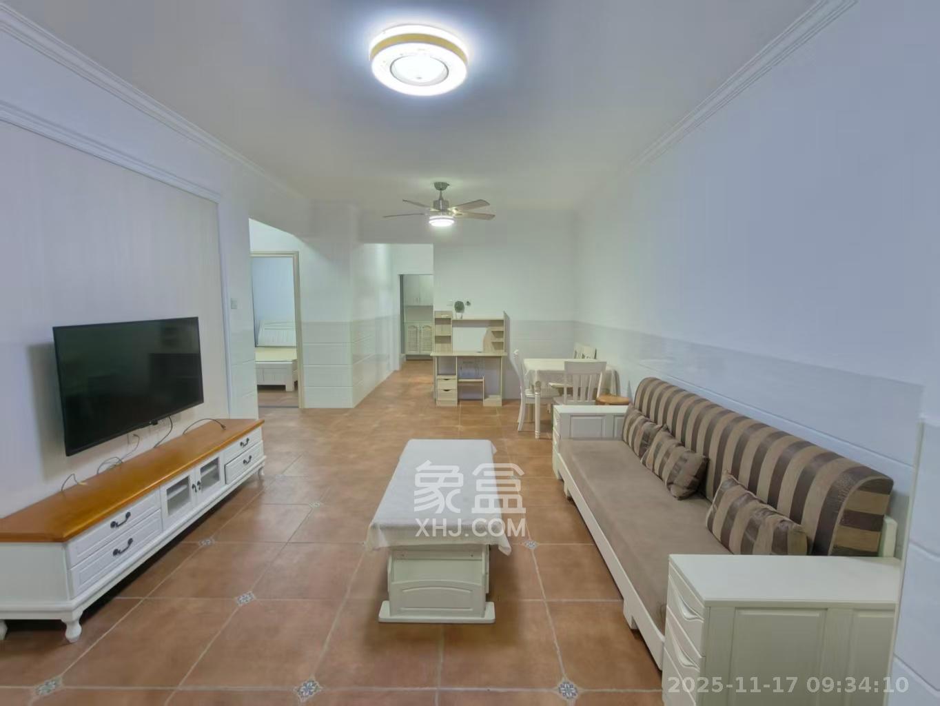 西韵佳苑 2室2厅1卫 2500.0元/月 西韵佳苑 2室2厅1卫 2500.0元/月室内图