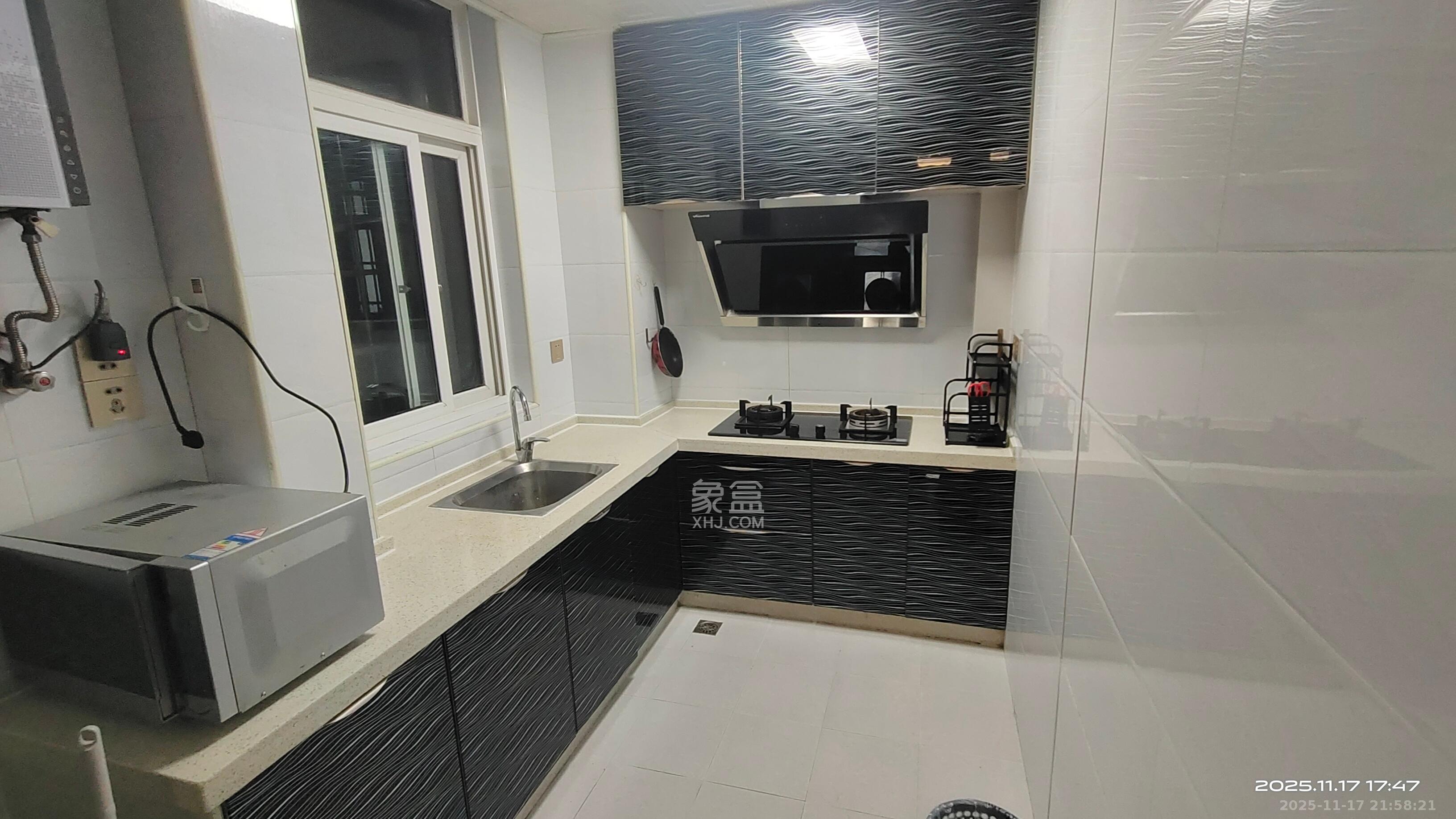 黎郡新宇太和园  2室1厅1卫    1600.0元/月室内图