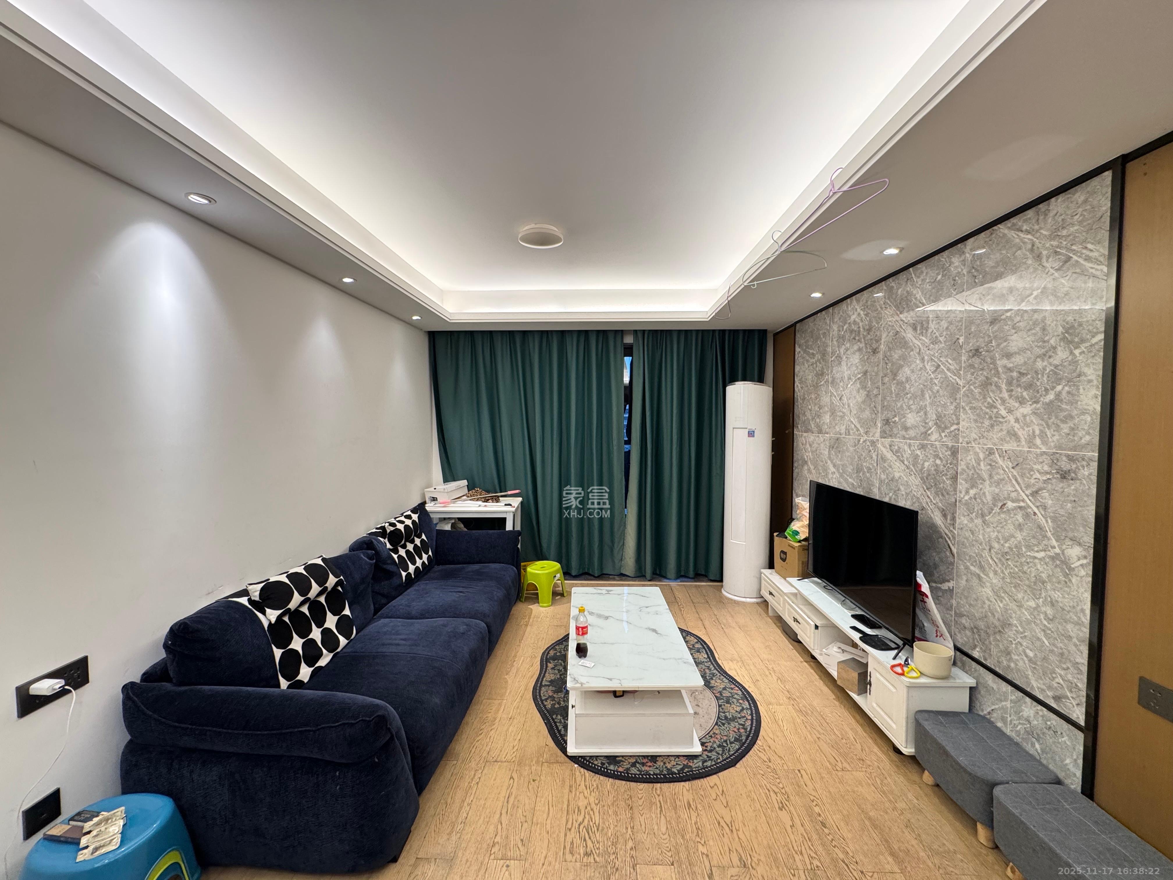 万科金域蓝湾 3室2厅1卫 3300.0元/月 万科金域蓝湾 3室2厅1卫 3300.0元/月室内图