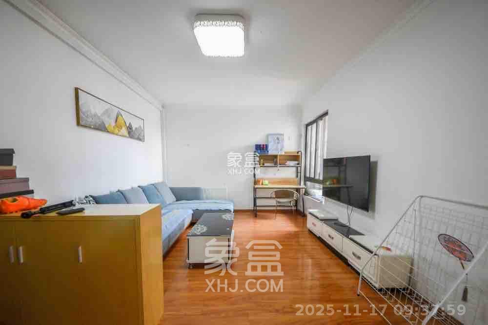 阳光锦城  2室2厅1卫    2600.0元/月室内图