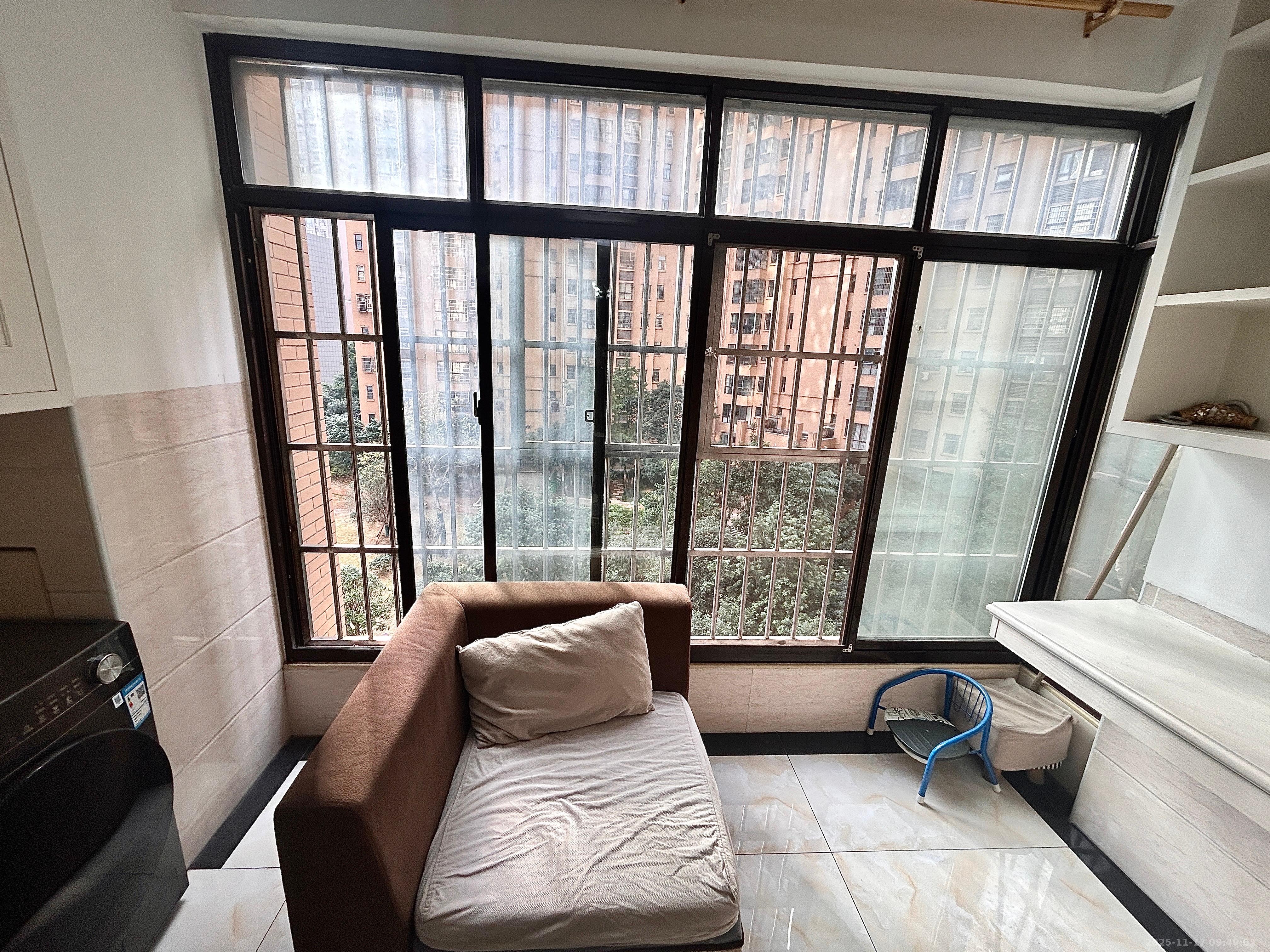 东方航标 2室1厅1卫 1800.0元/月 东方航标 2室1厅1卫 1800.0元/月室内图