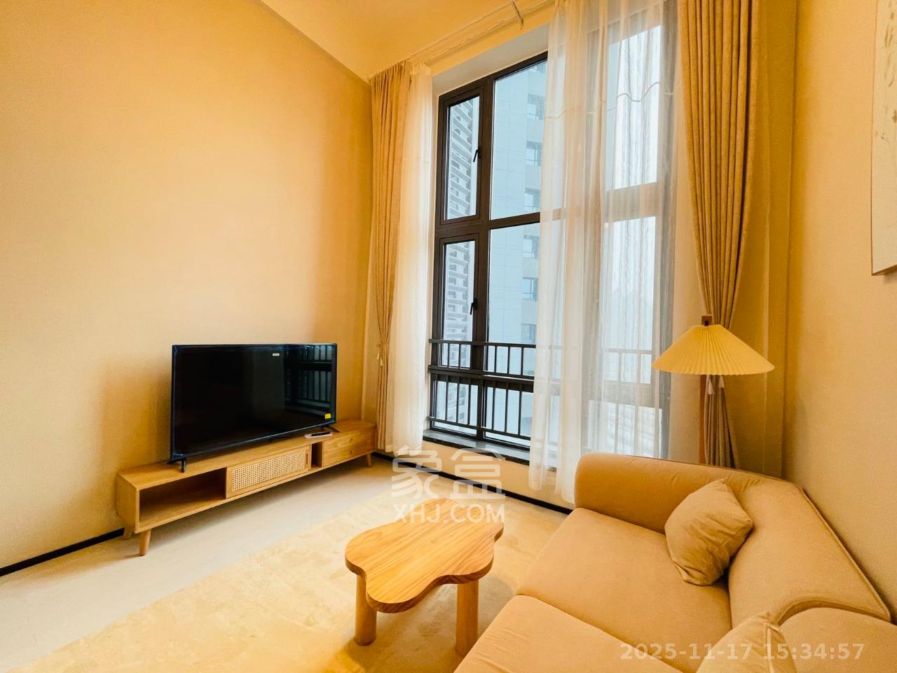 藏珑湖上公馆 1室1厅1卫 2400.0元/月 藏珑湖上公馆 1室1厅1卫 2400.0元/月室内图