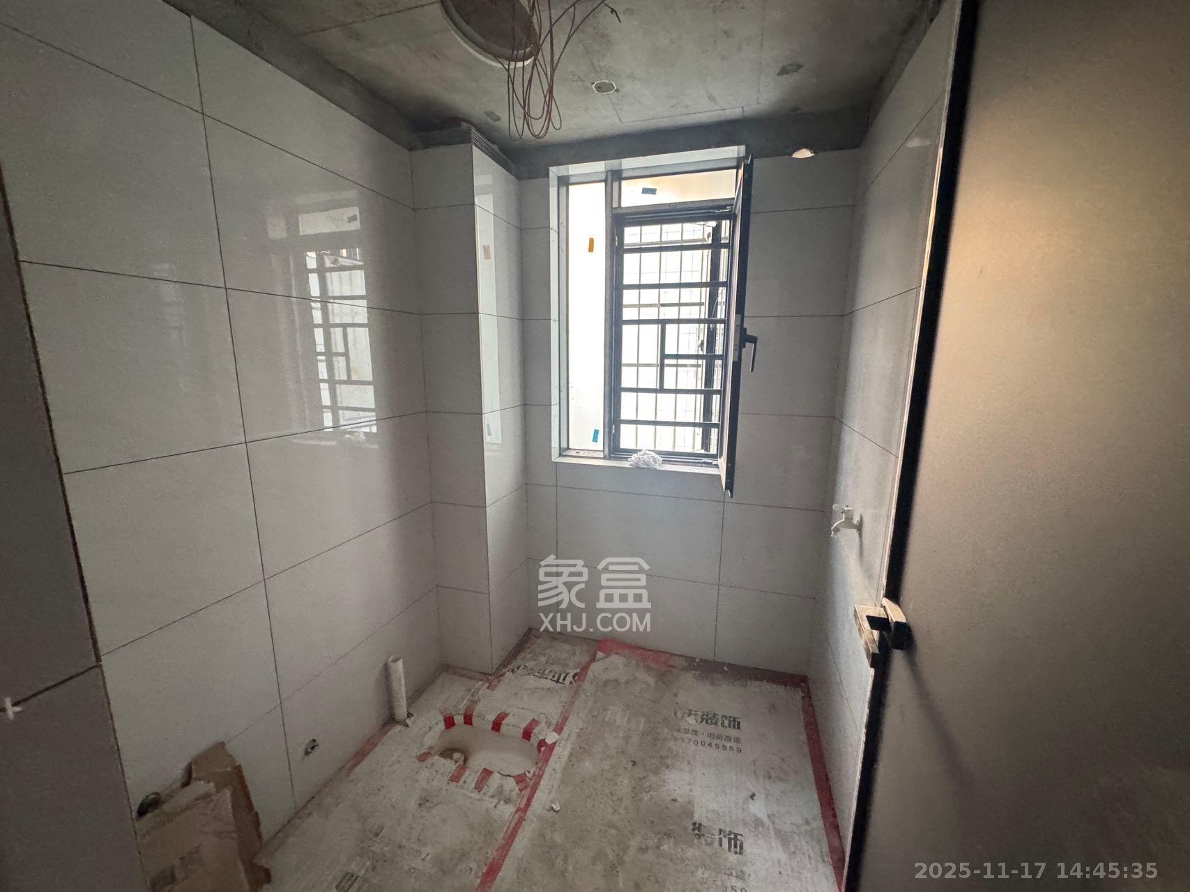 和景家园二期  1室0厅0卫    2000.0元/月室内图