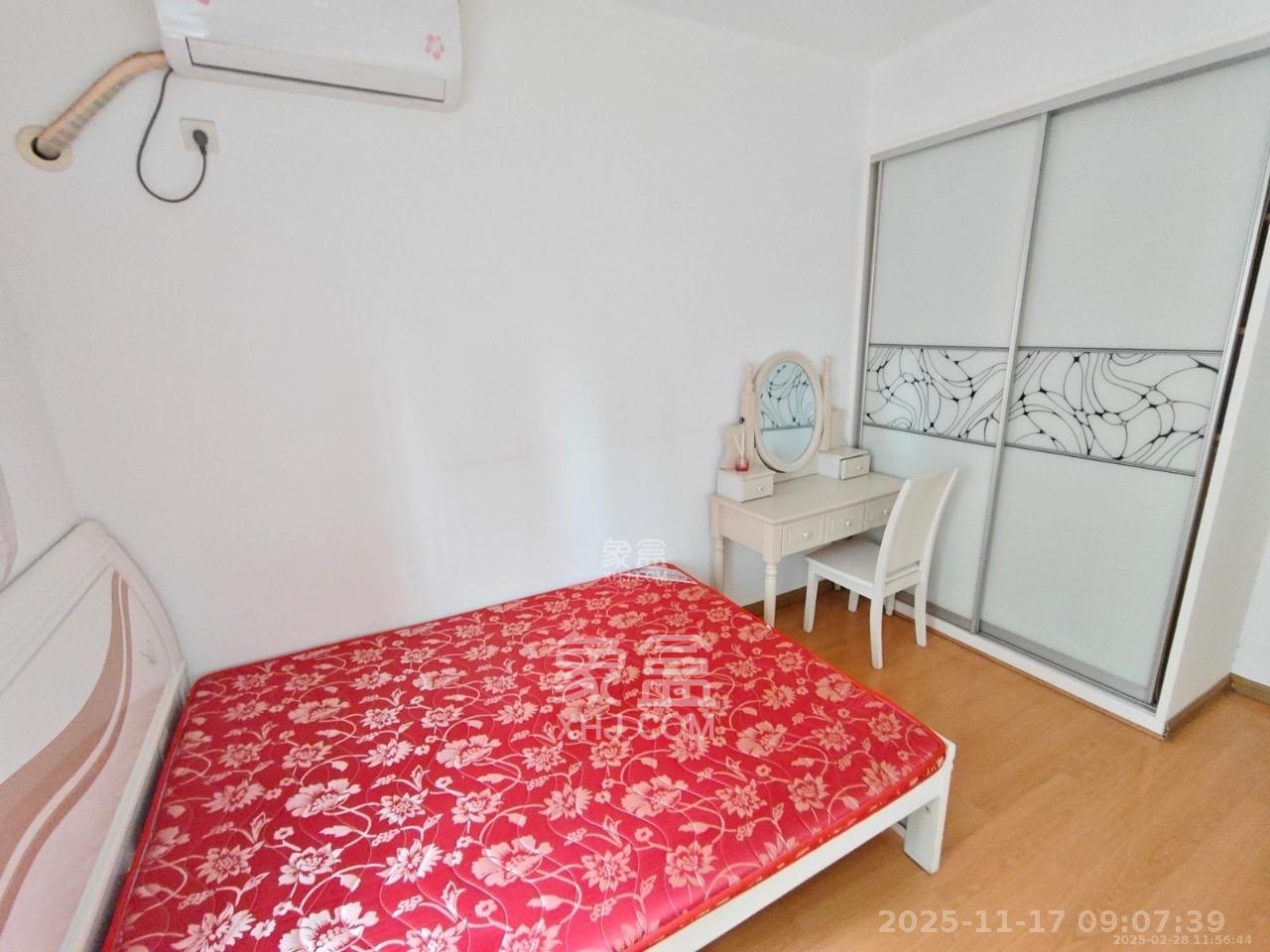 中房F联邦  3室2厅2卫    2600.0元/月室内图