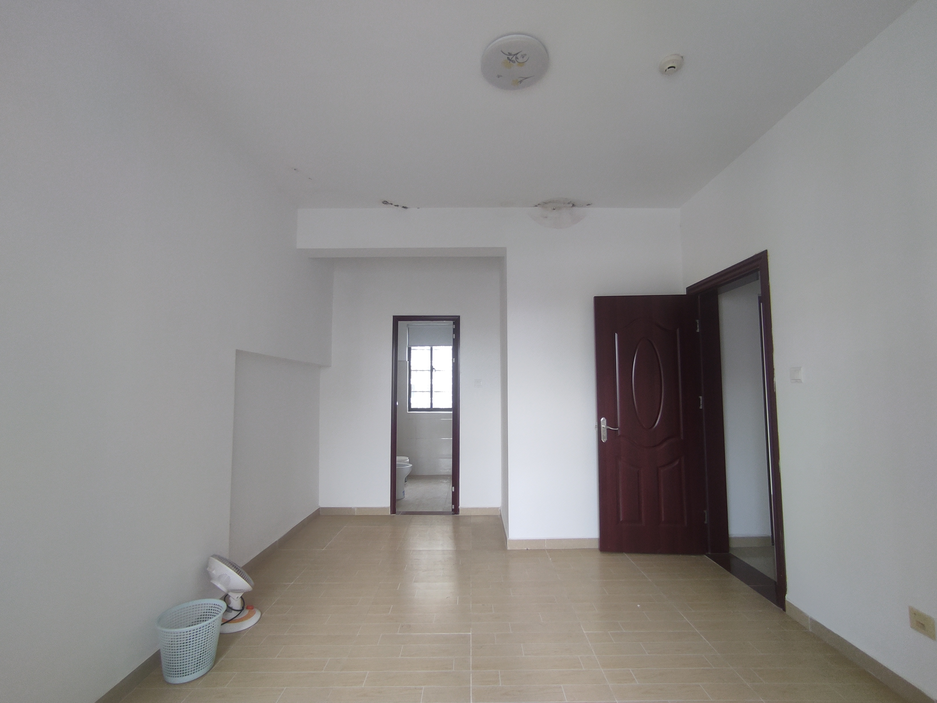 道客和悦坊 3室2厅2卫 2500.0元/月 道客和悦坊 3室2厅2卫 2500.0元/月室内图