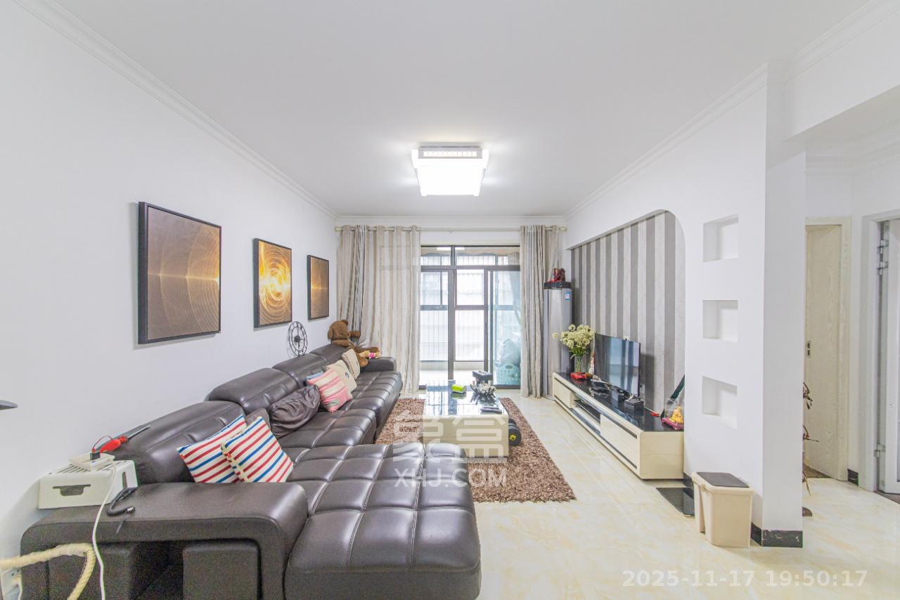 长城水郡  3室2厅1卫    2200.0元/月室内图