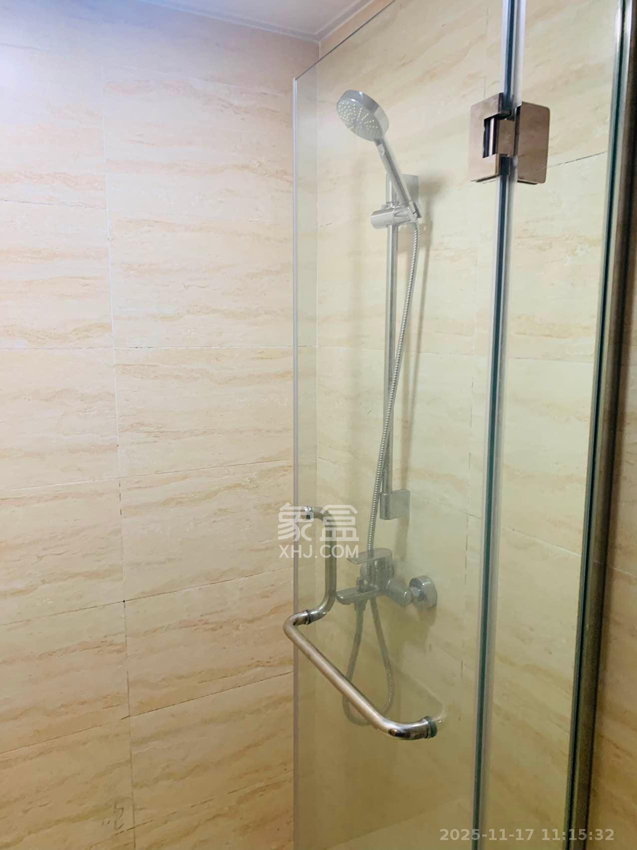 君合天玺 1室1厅1卫 1300.0元/月 君合天玺 1室1厅1卫 1300.0元/月室内图