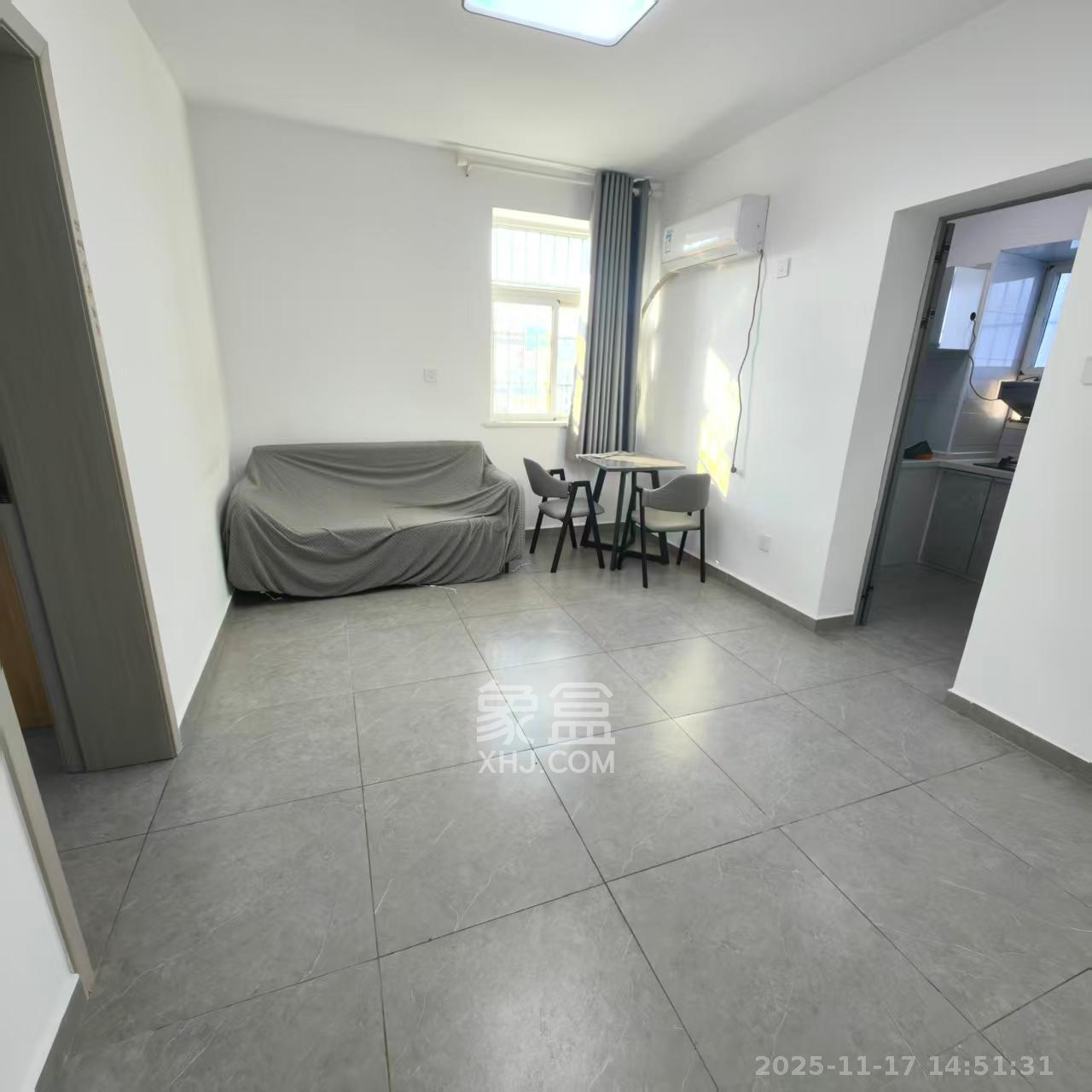 居仁里散盘 1室1厅1卫 1500.0元/月 居仁里散盘 1室1厅1卫 1500.0元/月室内图