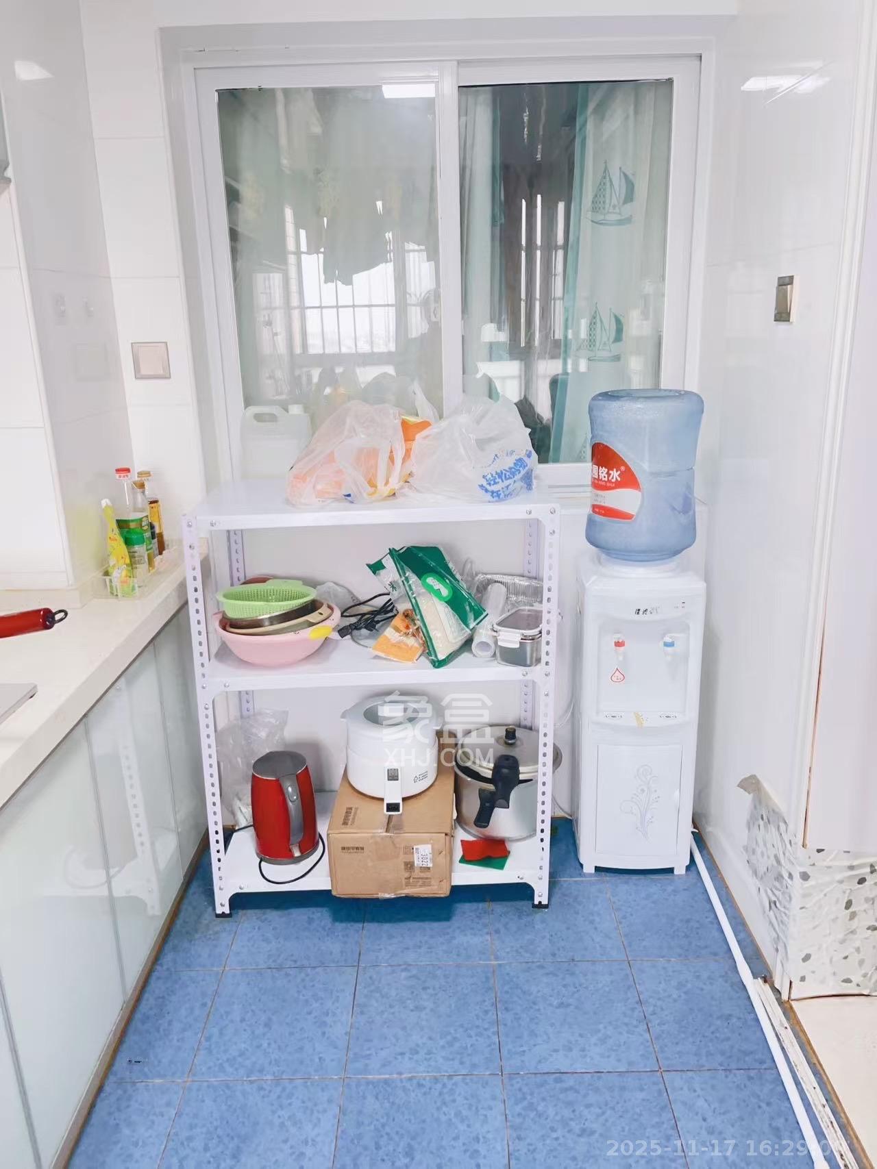 枫林美景 3室2厅1卫 2300.0元/月 枫林美景 3室2厅1卫 2300.0元/月室内图