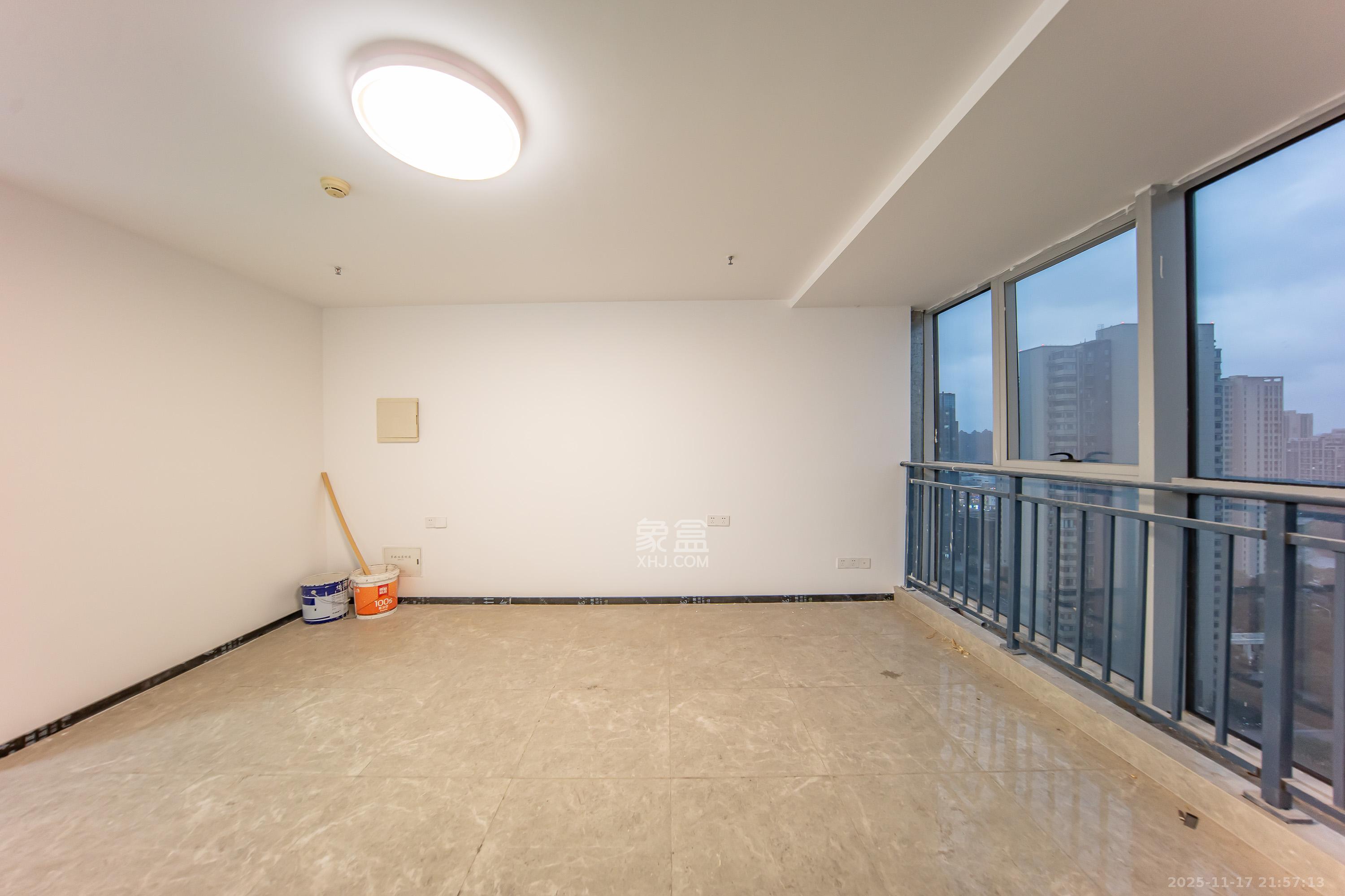 奥克斯滨仕花园（奥克斯洋湖广场/奥克斯中心）  1室1厅1卫    26.0万卧室