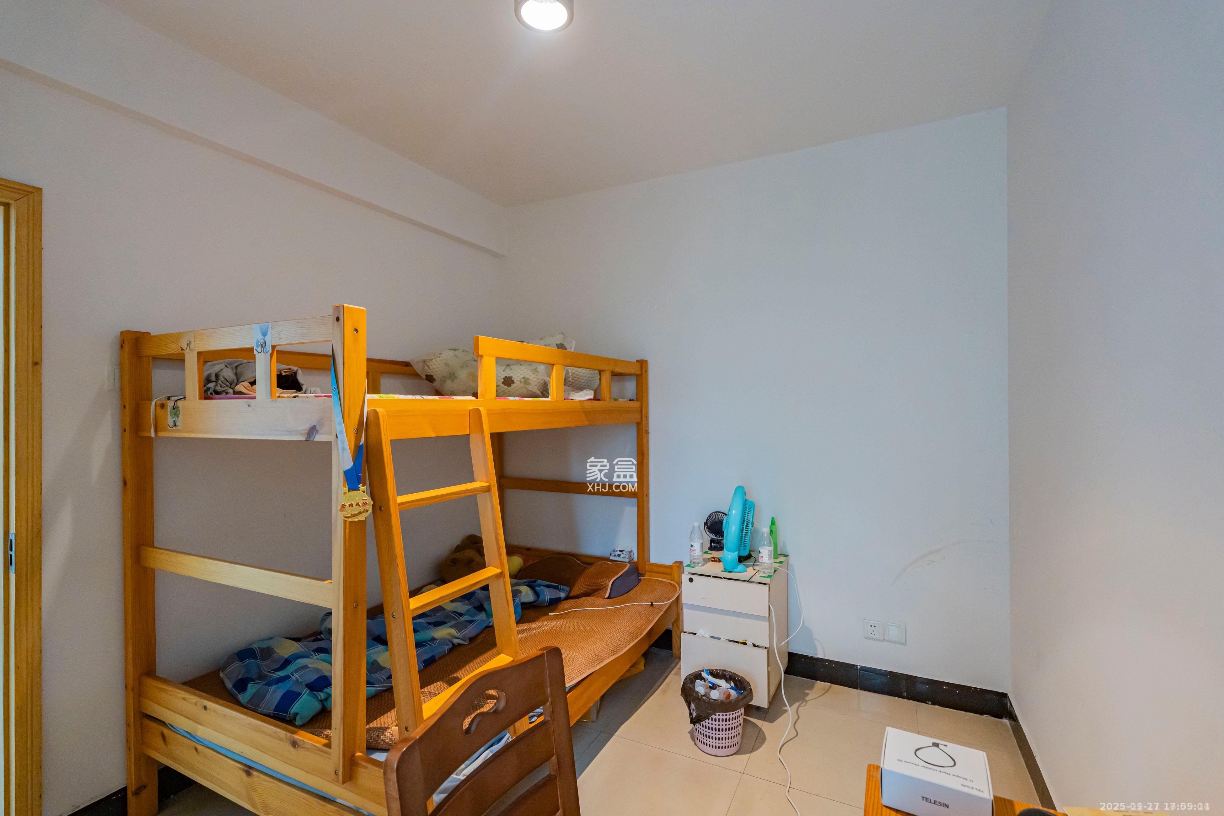 天健芙蓉盛世一期  2室1厅1卫    2800.0元/月室内图