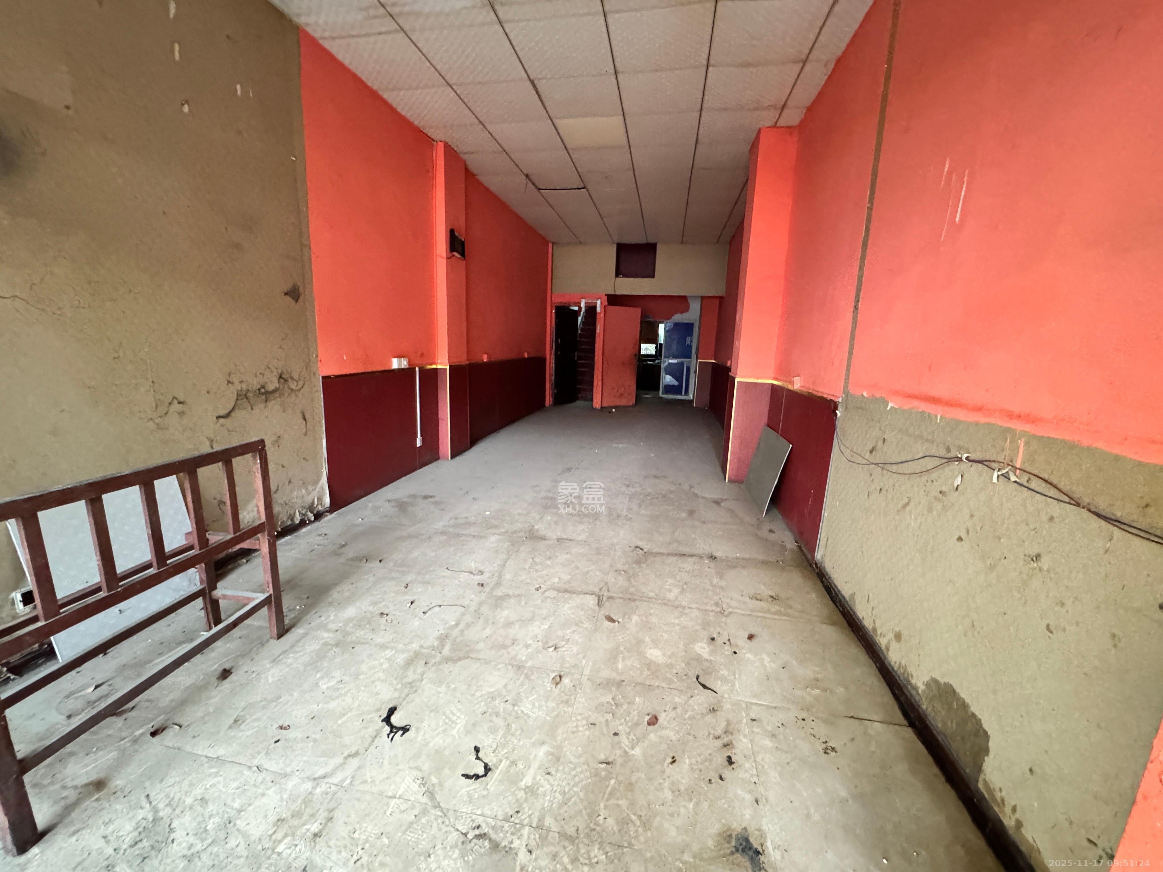 书院路散盘   101.0㎡      2800.0元/月室内图