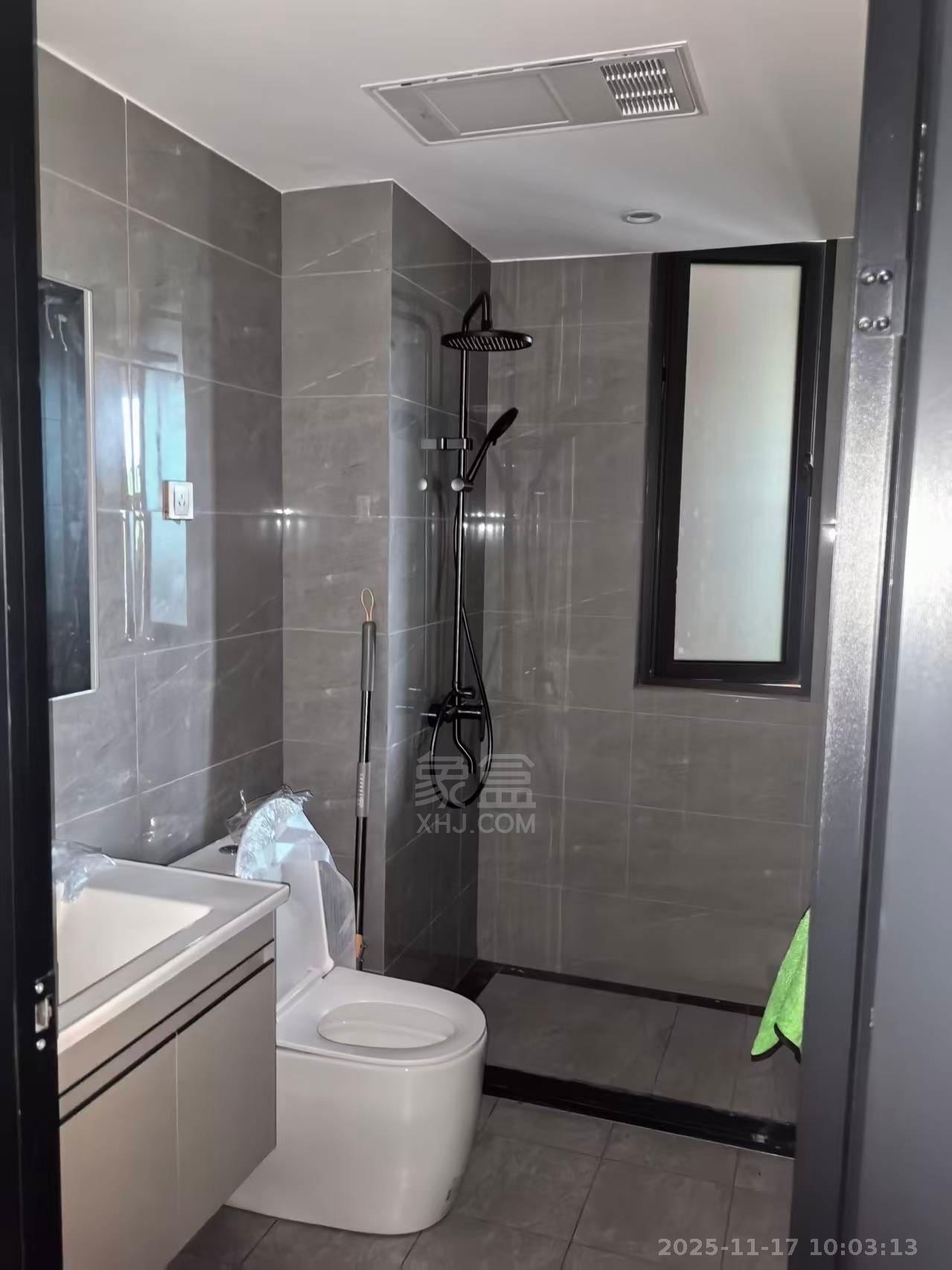 城际空间站  1室0厅0卫    2000.0元/月室内图