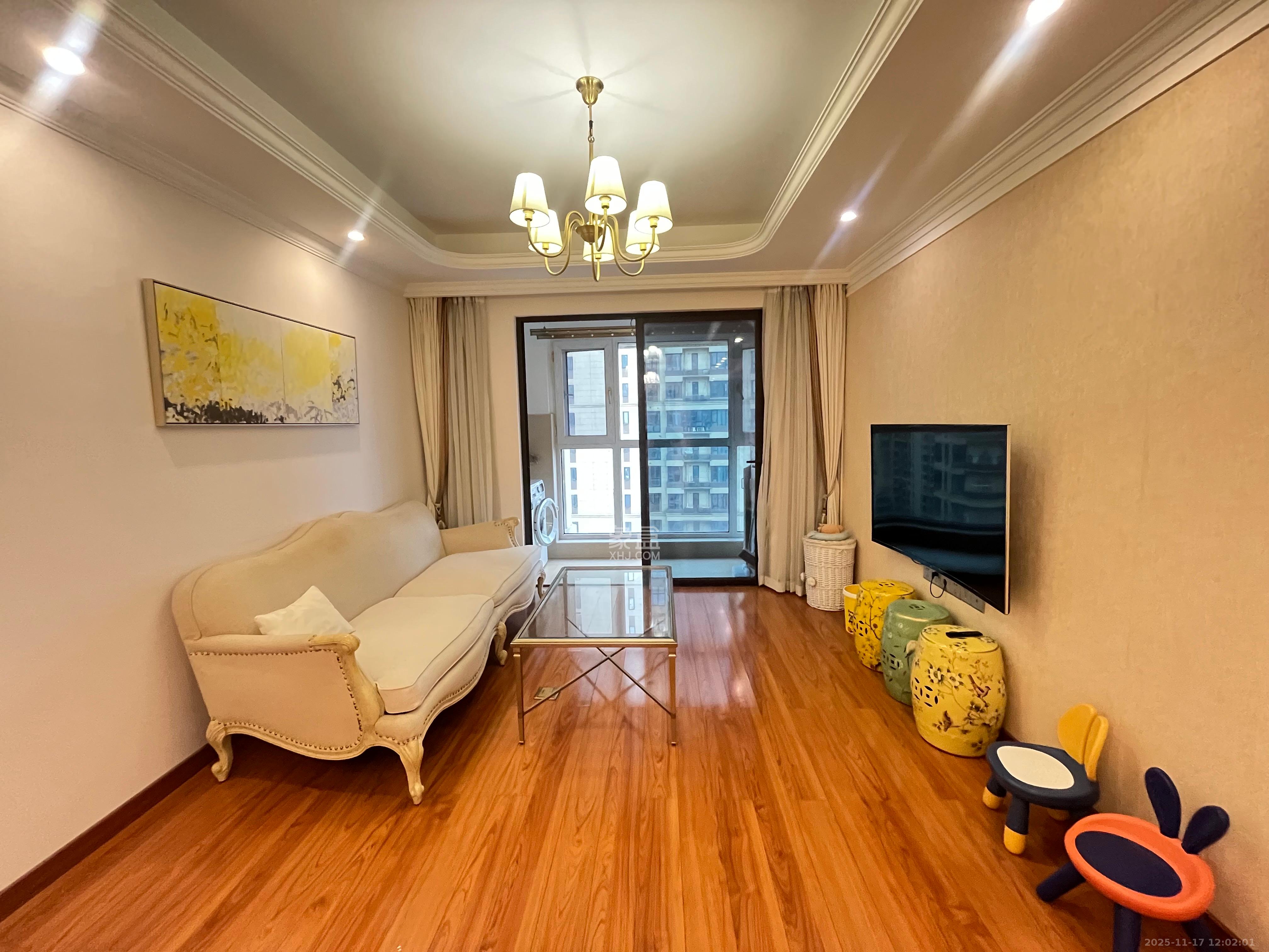 保利西海岸B区  2室2厅1卫    3500.0元/月