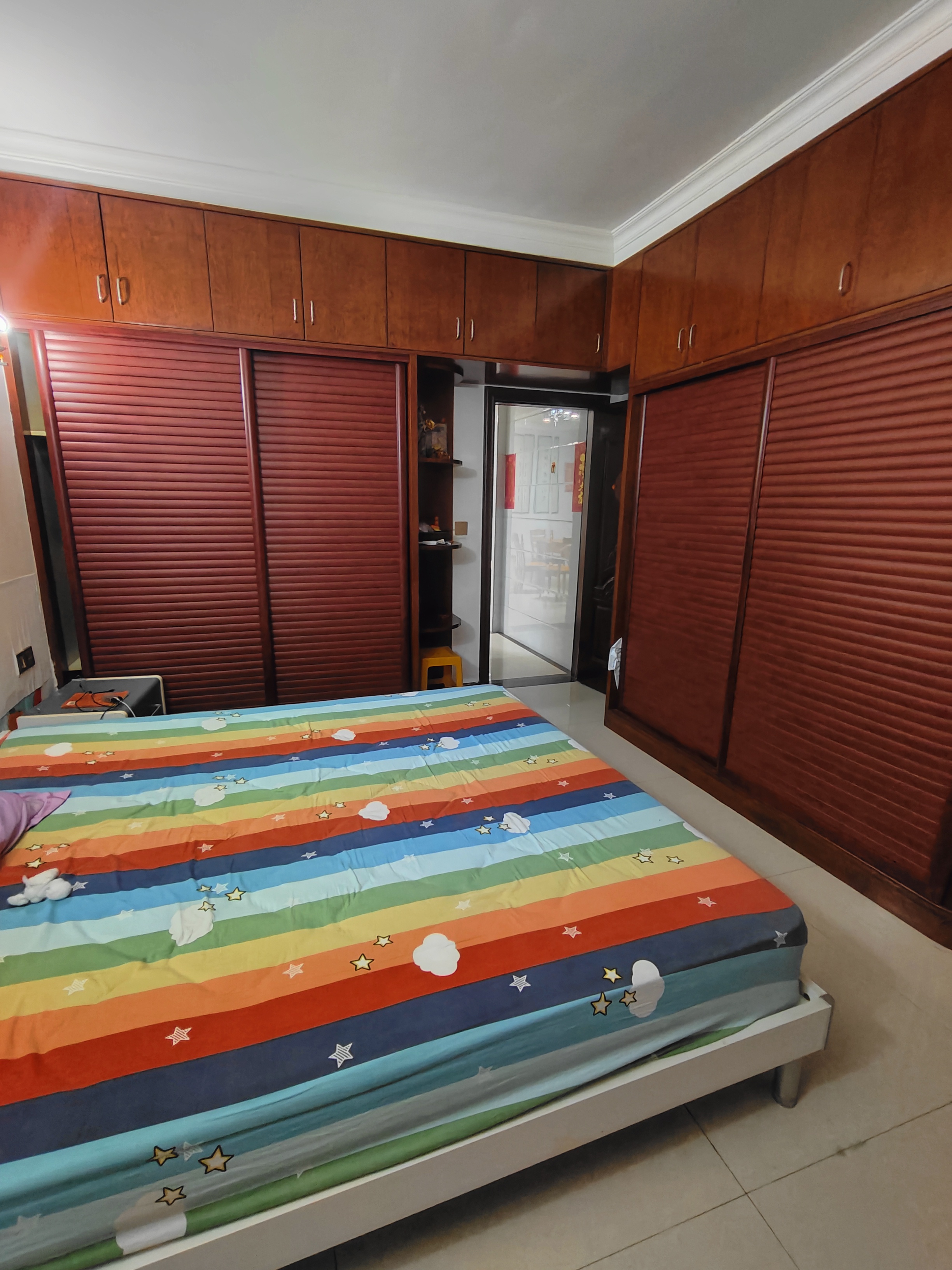 东洲水岸  1室1厅1卫    1300.0元/月