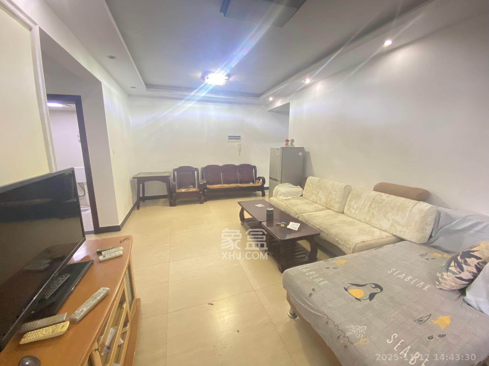 挪威森林(美世界园林公寓) 2室1厅1卫 1900.0元/月 挪威森林(美世界园林公寓) 2室1厅1卫 1900.0元/月室内图