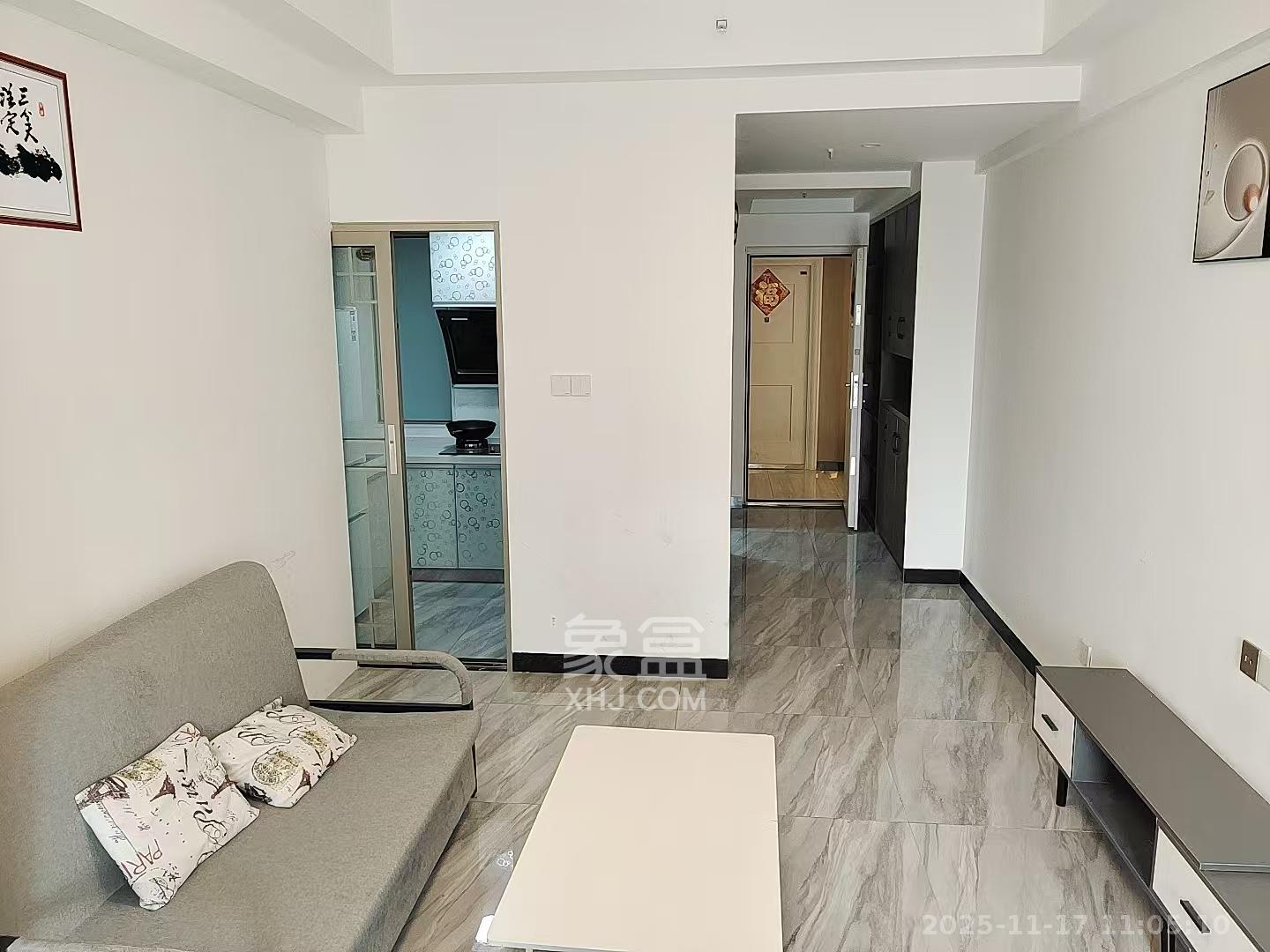 新天地步步高  1室1厅1卫    1000.0元/月室内图