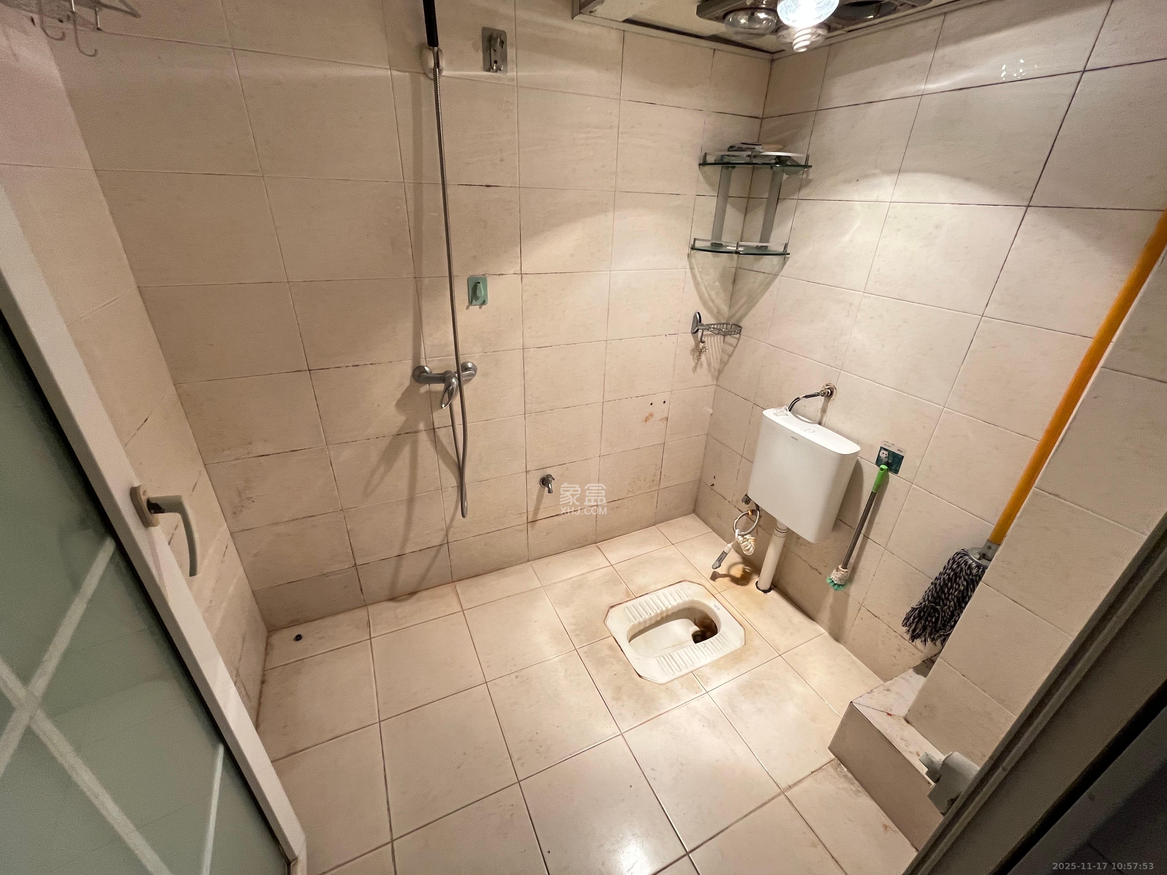 麻园湾测试所  3室1厅1卫    2000.0元/月室内图