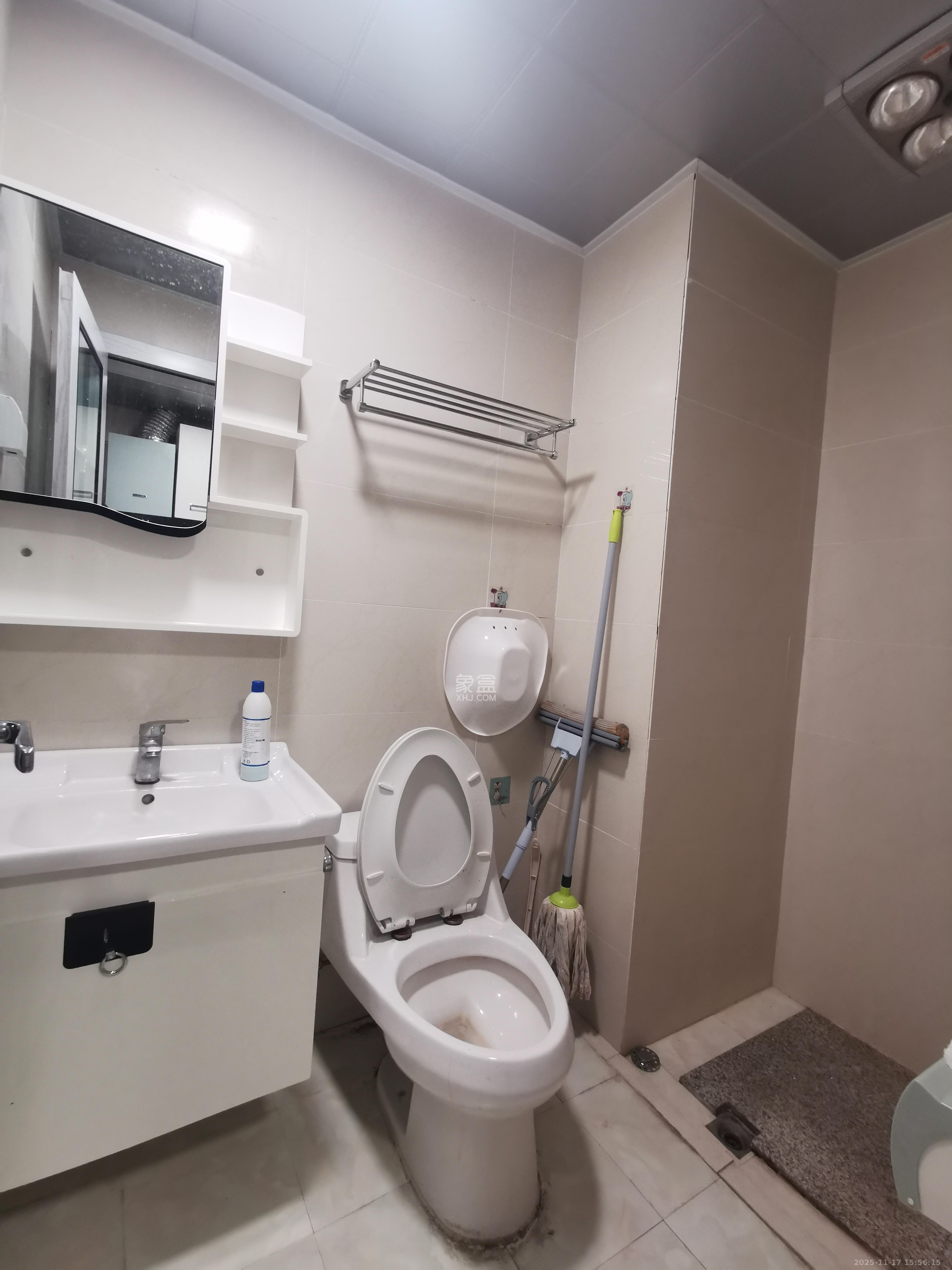 博雅例外  1室1厅1卫    1300.0元/月室内图