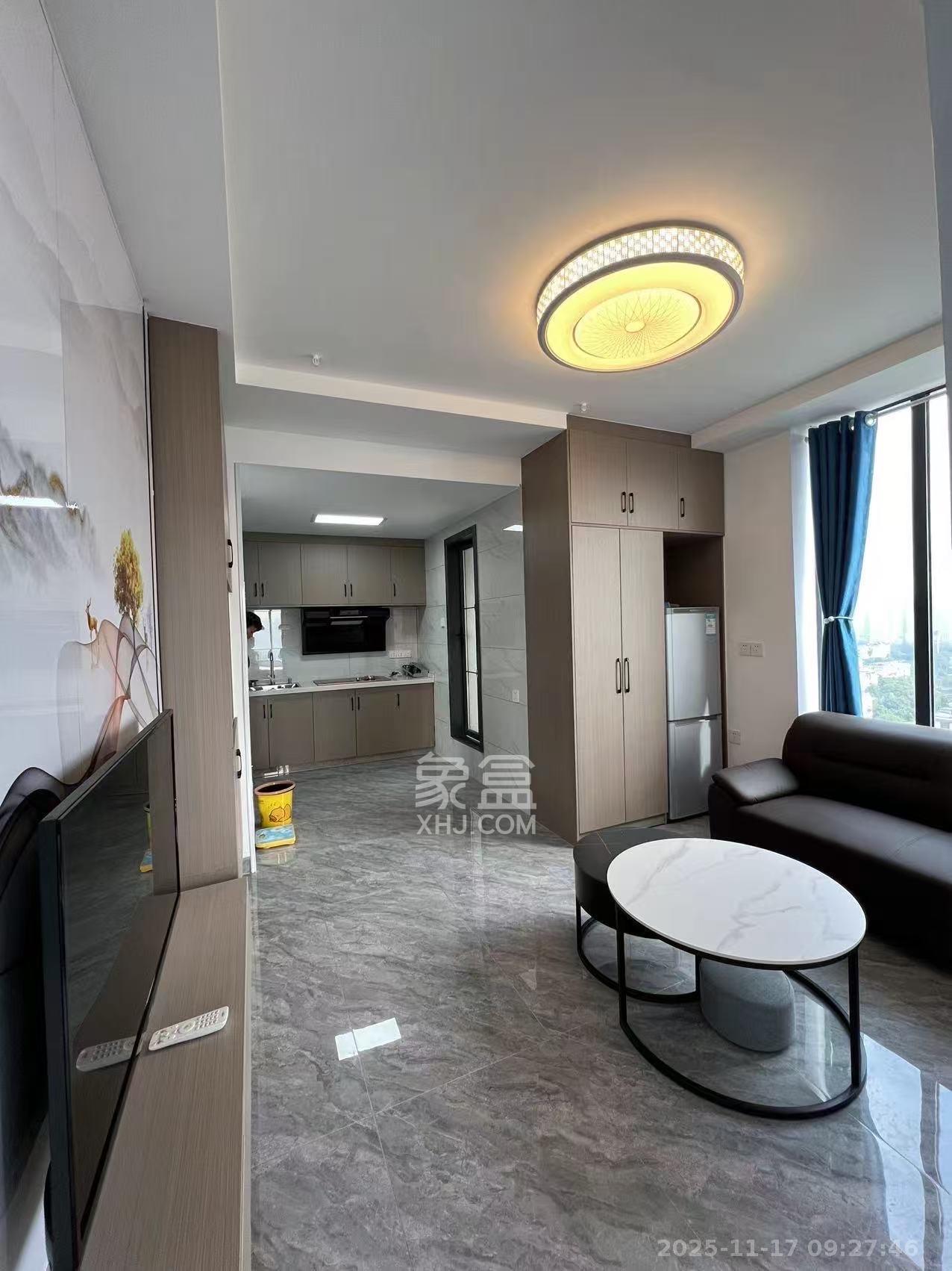 梅溪湖家居建材城 1室1厅1卫 1500.0元/月 梅溪湖家居建材城 1室1厅1卫 1500.0元/月室内图