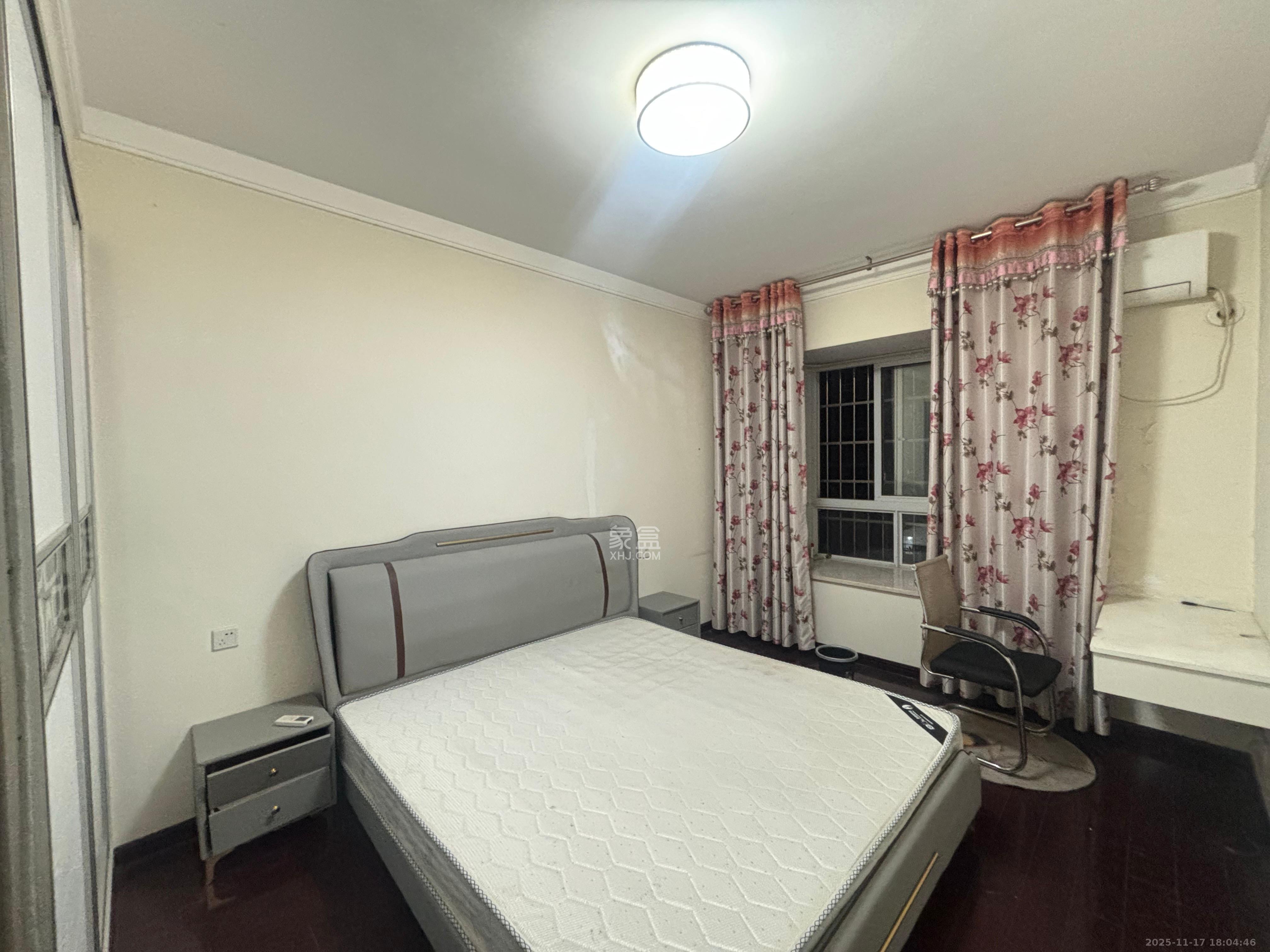 中房F联邦  2室1厅2卫    2400.0元/月室内图