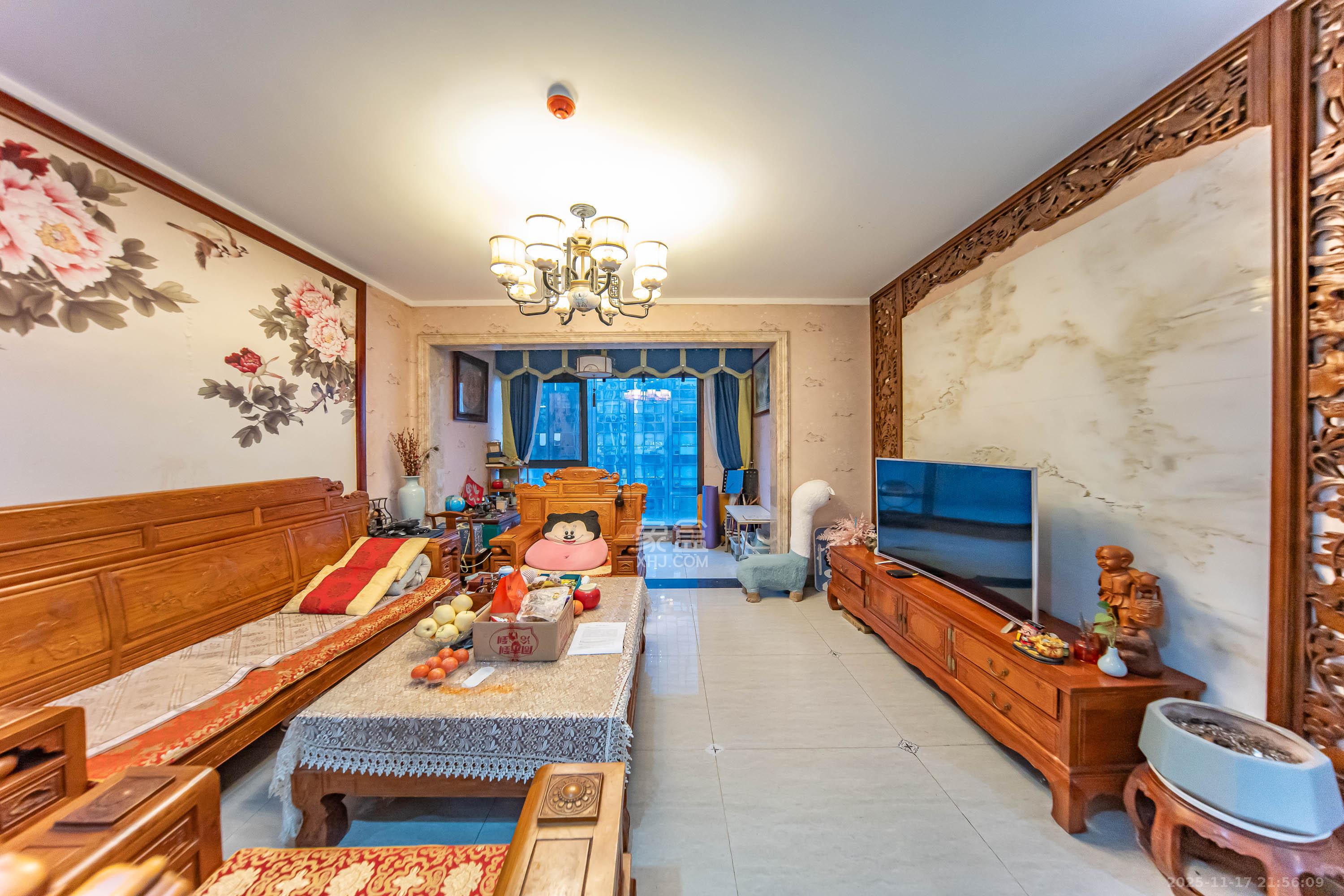 恒伟湘江时代 1室0厅0卫 158.0万 恒伟湘江时代 1室0厅0卫 158.0万客厅