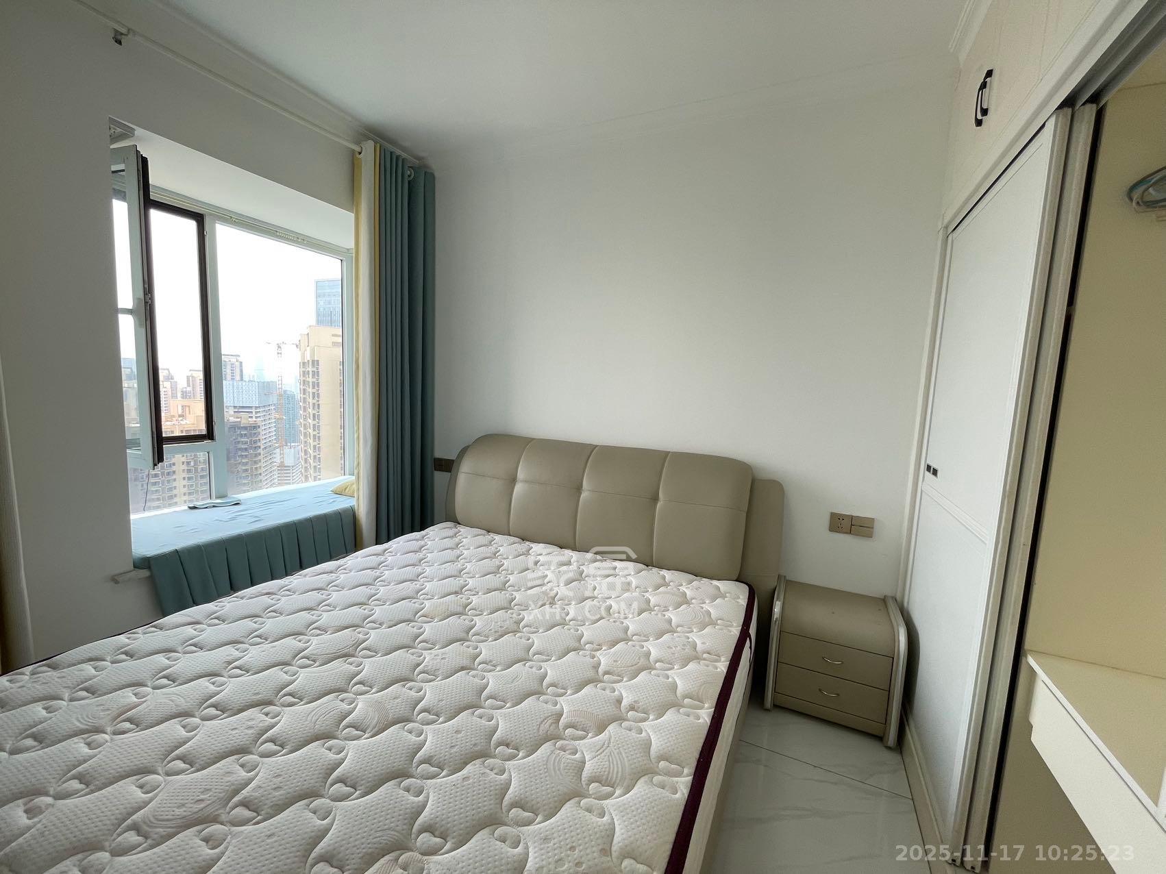 北辰三角洲C2区  3室2厅1卫    4000.0元/月室内图