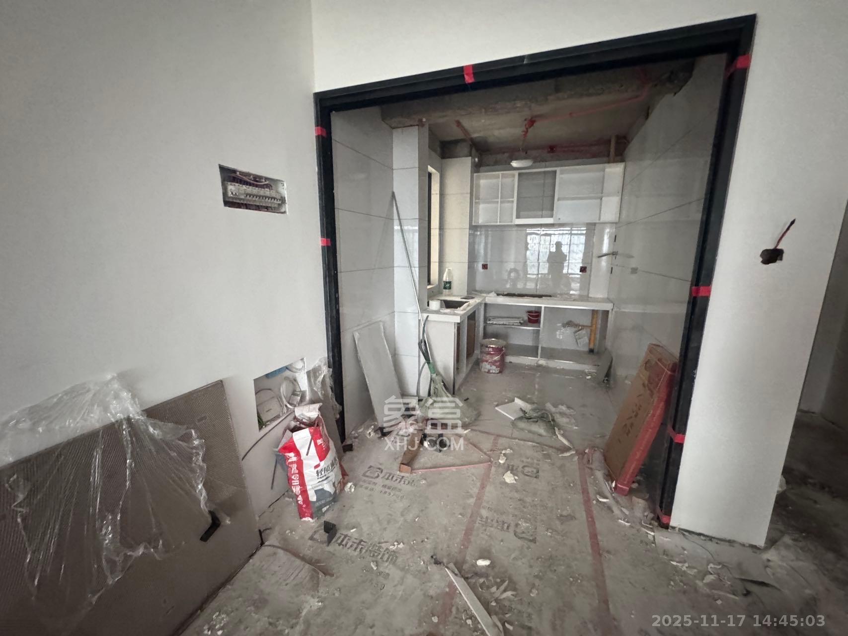 和景家园二期  1室0厅0卫    2000.0元/月室内图