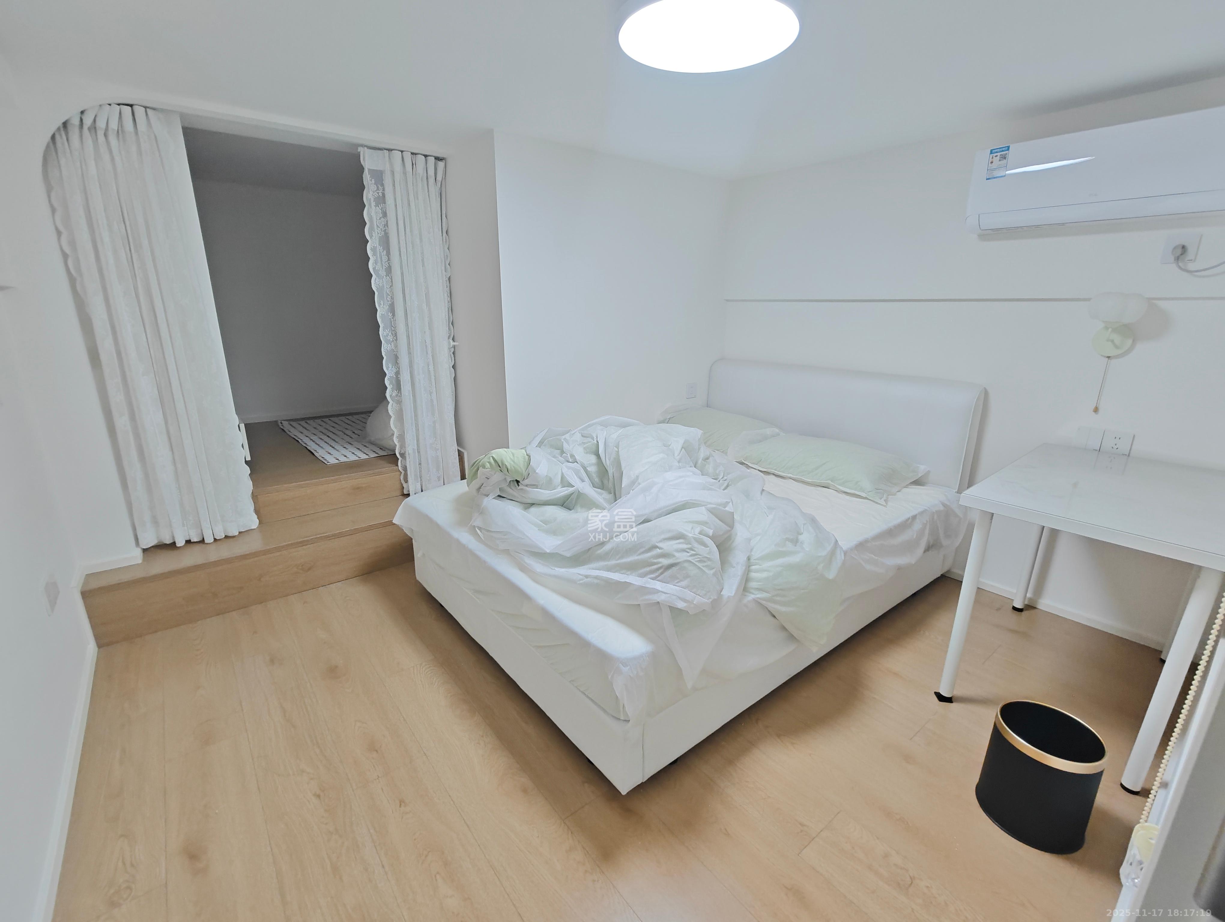 保利天禧EF区 2室2厅1卫 2800.0元/月 保利天禧EF区 2室2厅1卫 2800.0元/月室内图