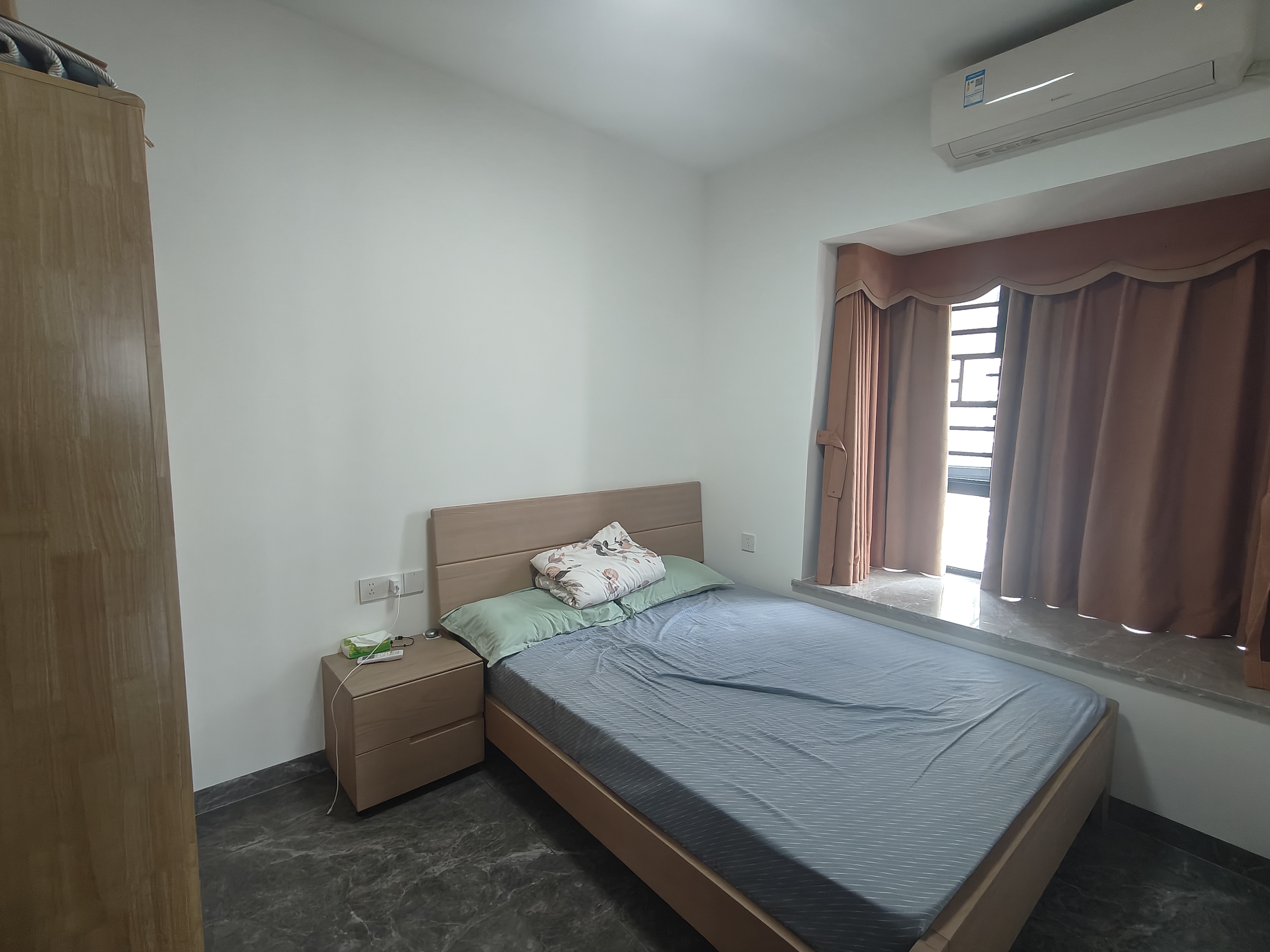 盛达景都三期 3室2厅1卫 3500.0元/月 盛达景都三期 3室2厅1卫 3500.0元/月室内图