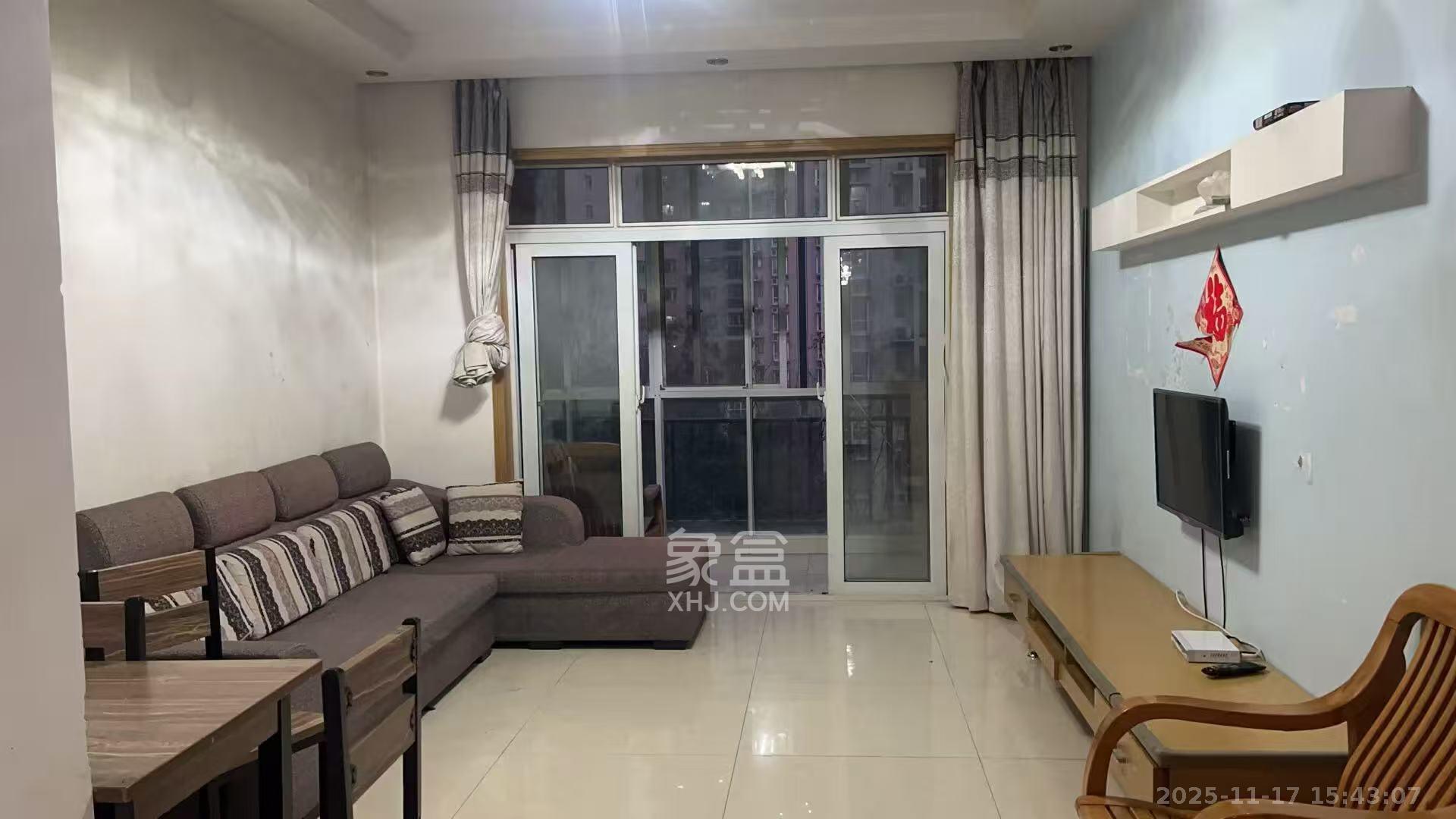 中房F联邦 2室2厅1卫 1800.0元/月 中房F联邦 2室2厅1卫 1800.0元/月室内图